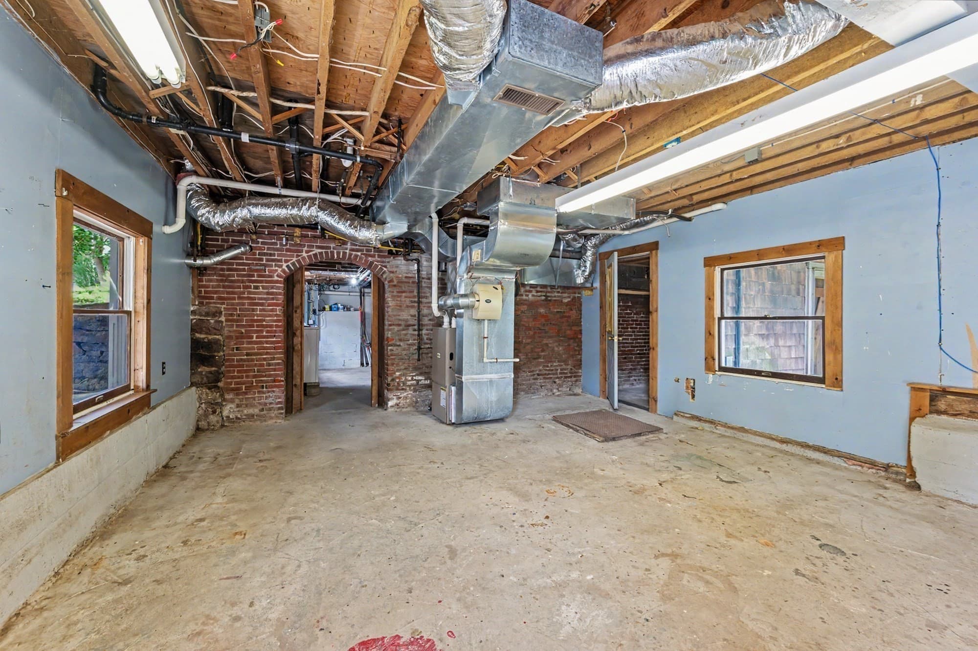 Single Family Residence at 238 Park St, Easthampton MA 01027, Easthampton, photo 27 of 42