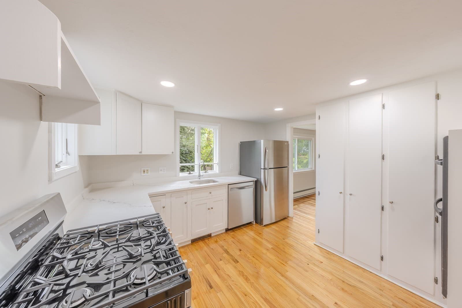 Single Family Residence at 178 Evans Street, Weymouth MA 02191, Weymouth, photo 9 of 31