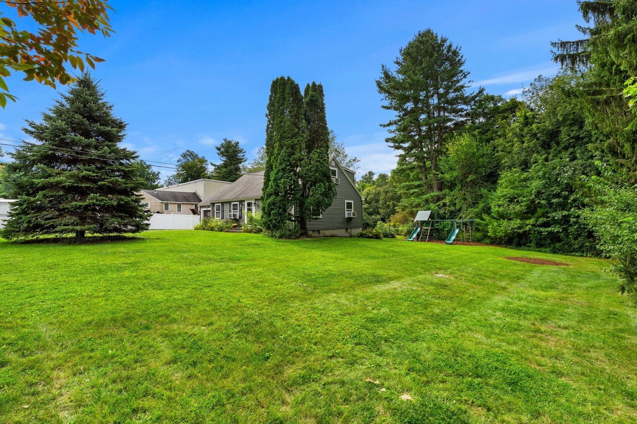 Single Family Residence at 369 Main St, Holden MA 01520, Holden, photo 27 of 42
