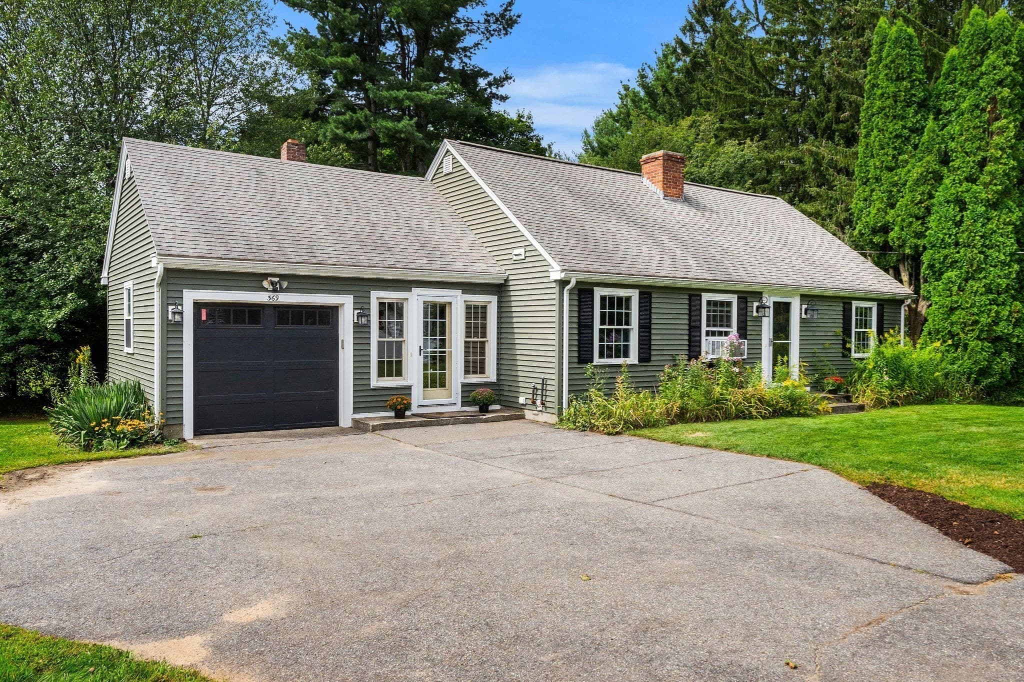 369 Main St, Holden MA 01520