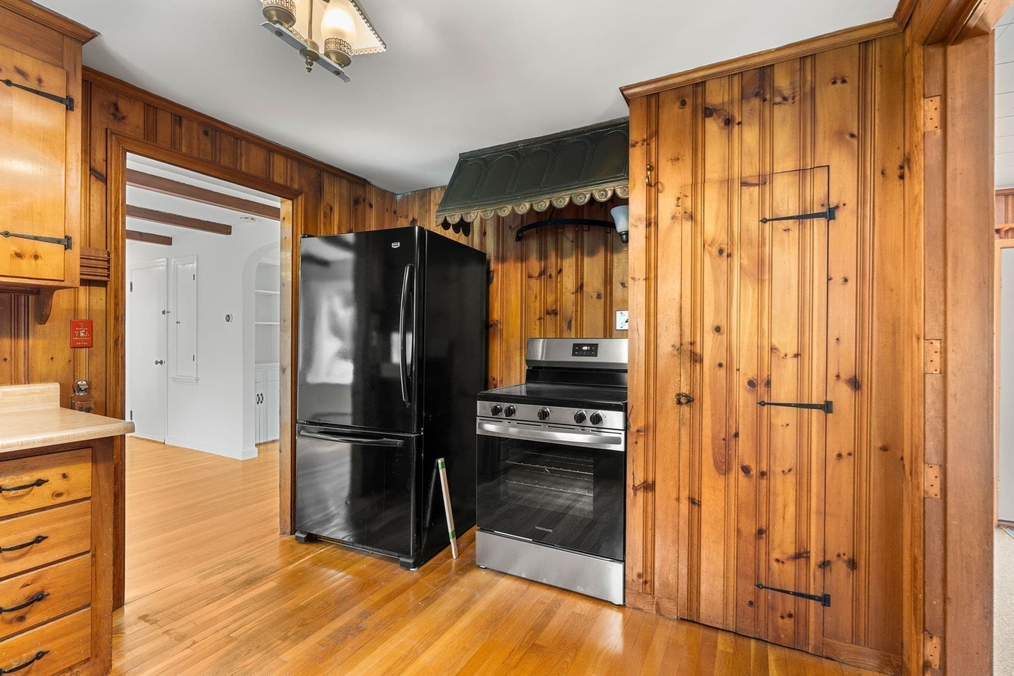 Single Family Residence at 369 Main St, Holden MA 01520, Holden, photo 9 of 42
