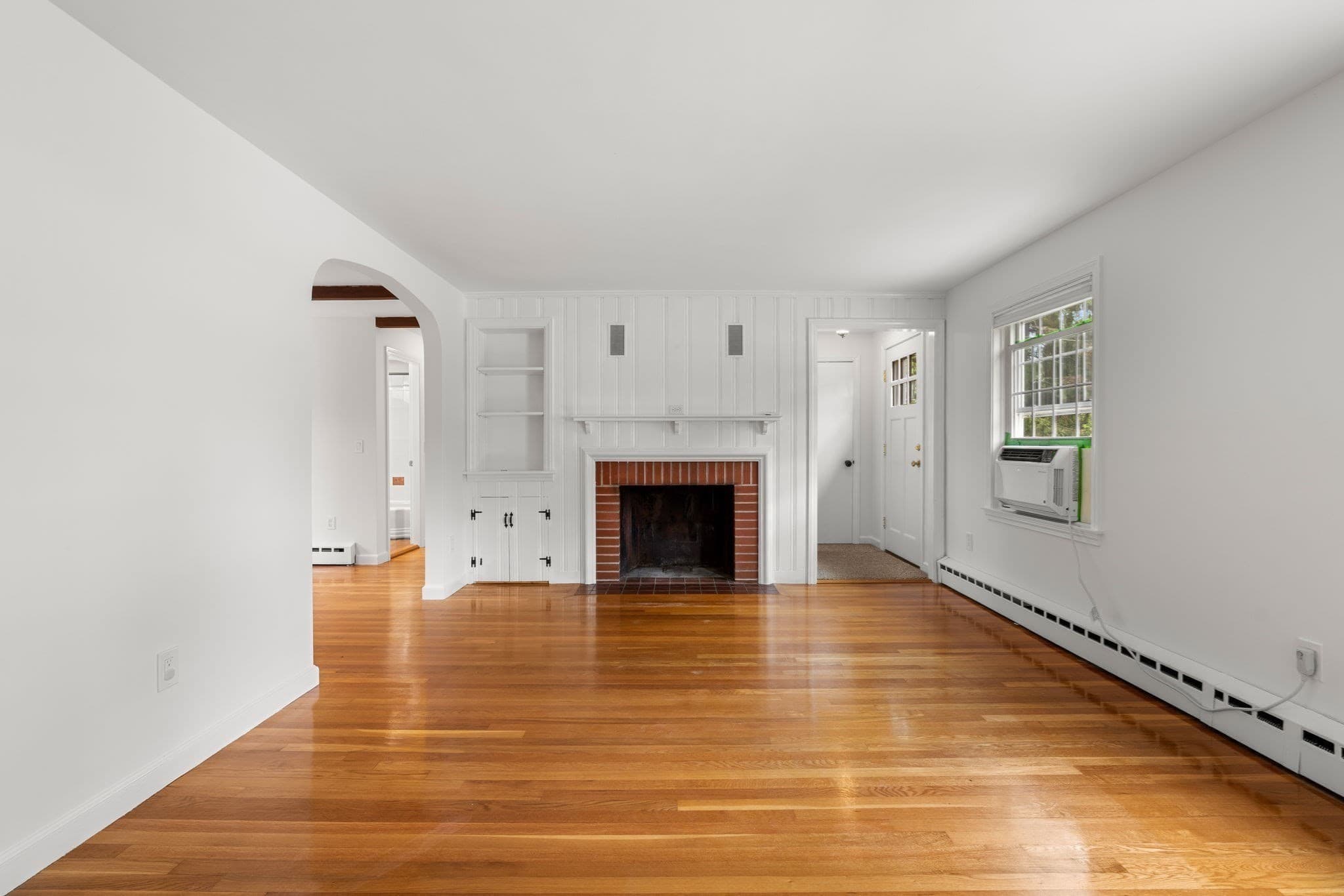 Single Family Residence at 369 Main St, Holden MA 01520, Holden, photo 4 of 42