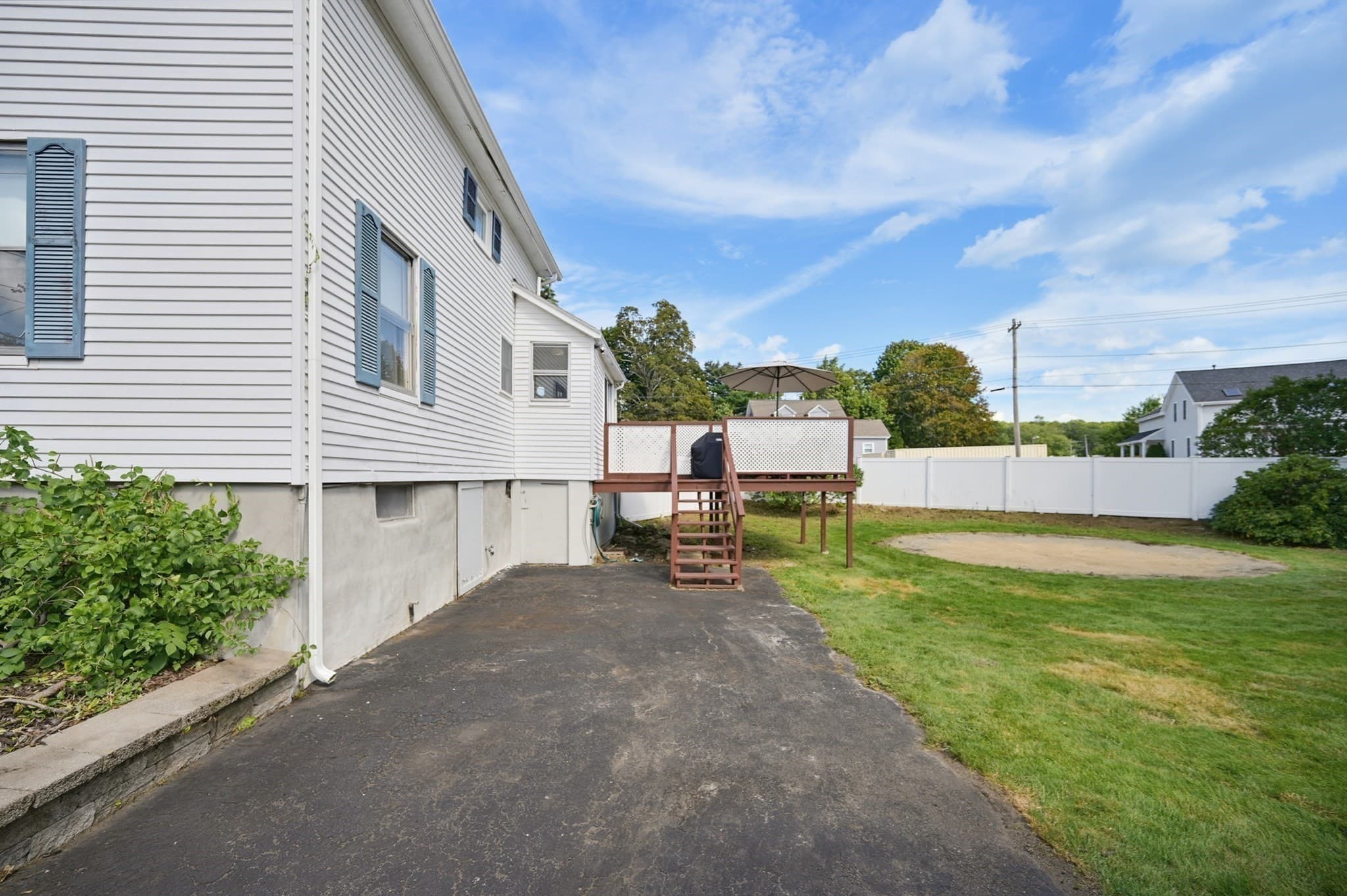 Single Family Residence at 101 Fisher St, North Attleboro MA 02760, North Attleboro, photo 25 of 31