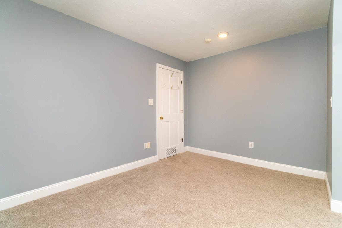 Condominium at 35 Chestnut St # 2, Chelsea MA 02150, Chelsea, photo 23 of 30