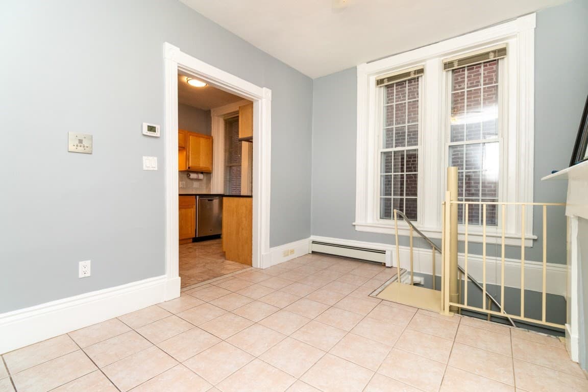 Condominium at 35 Chestnut St # 2, Chelsea MA 02150, Chelsea, photo 4 of 30