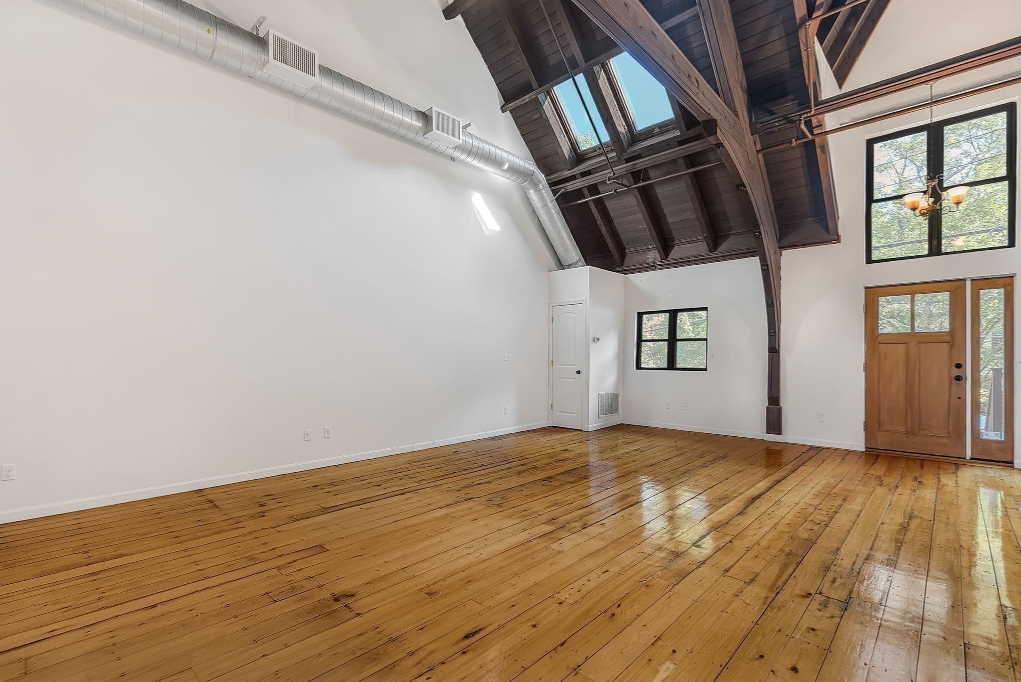 Condominium at 157 Beale Street # 2, Quincy MA 02170, Quincy, photo 13 of 36