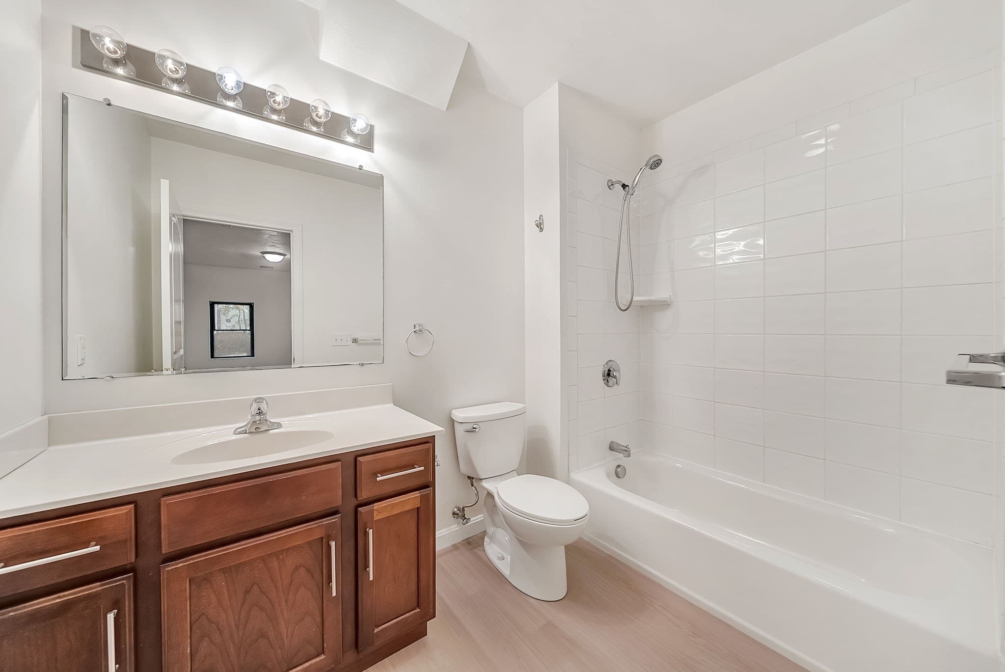 Condominium at 157 Beale Street # 2, Quincy MA 02170, Quincy, photo 26 of 36