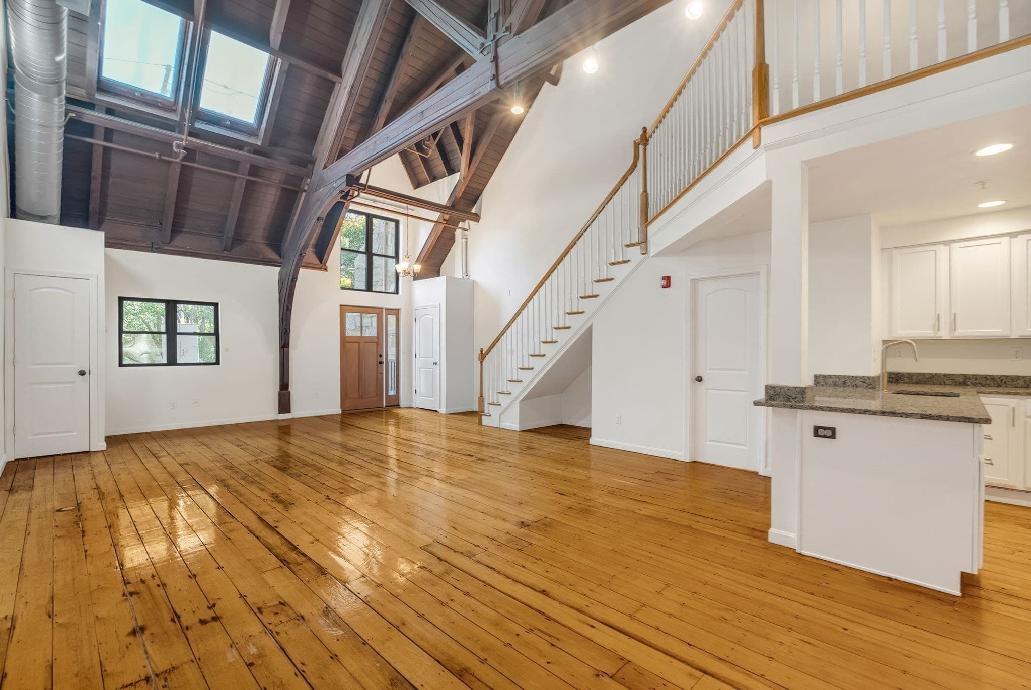 Condominium at 157 Beale Street # 2, Quincy MA 02170, Quincy, photo 11 of 36