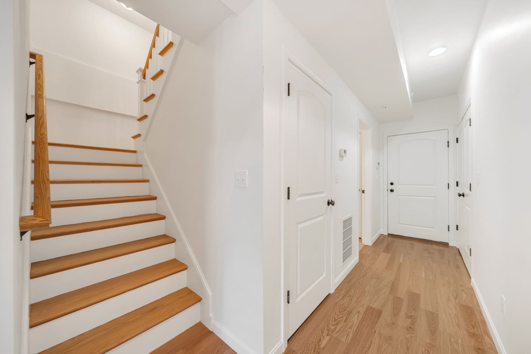 Condominium at 157 Beale Street # 5, Quincy MA 02170, Quincy, photo 32 of 42