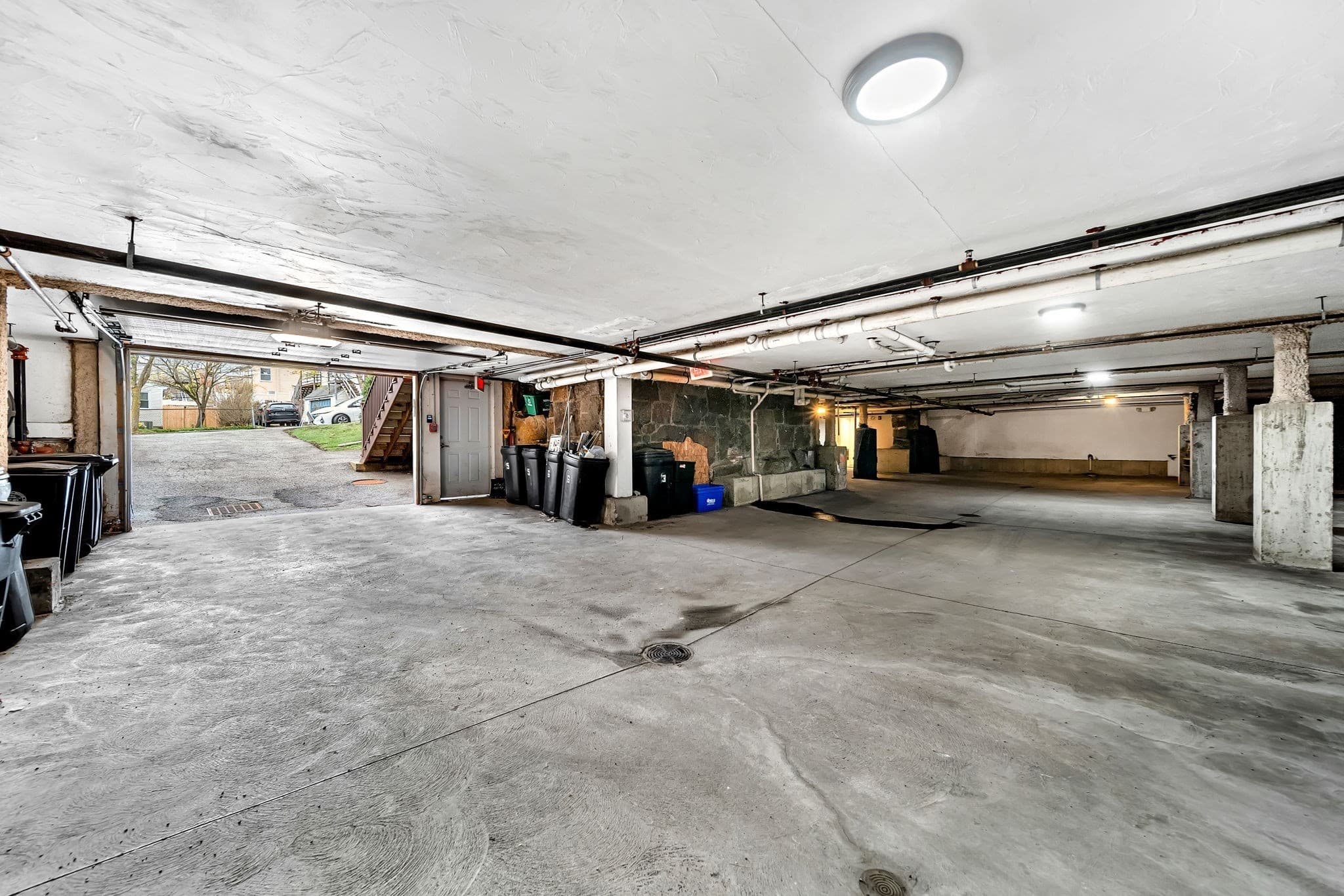 Condominium at 157 Beale Street # 5, Quincy MA 02170, Quincy, photo 38 of 42