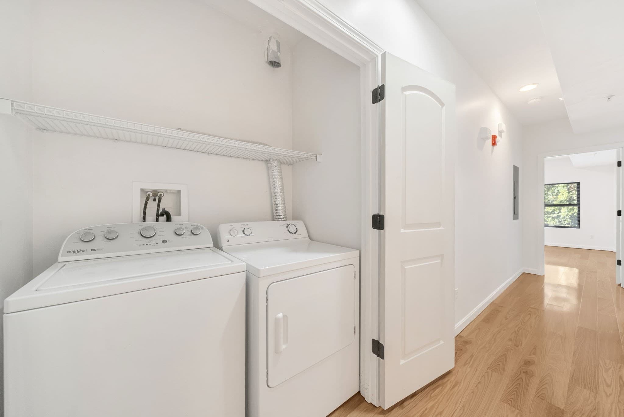 Condominium at 157 Beale Street # 5, Quincy MA 02170, Quincy, photo 35 of 42