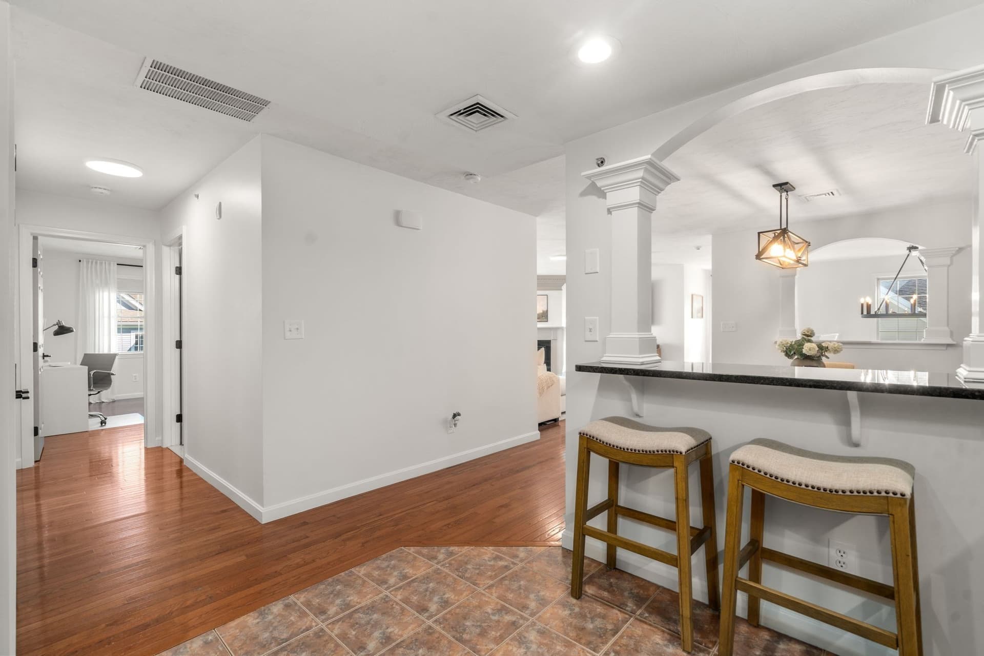 Condominium at 404 Tamarack Lane # 404, Abington MA 02351, photo 15 of 35
