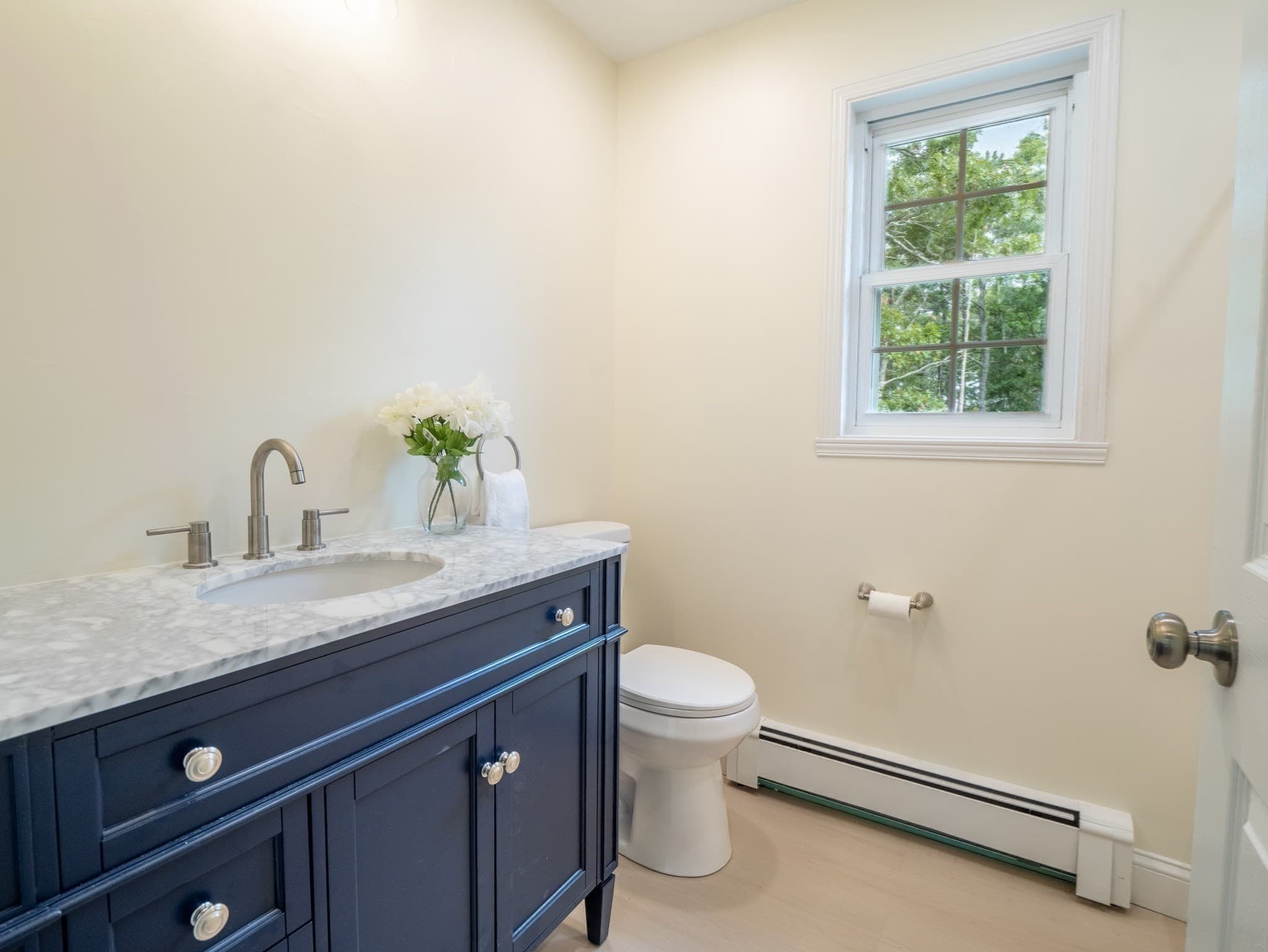 Single Family Residence at 215 Ashumet Rd, Mashpee MA 02649, Mashpee, photo 17 of 36
