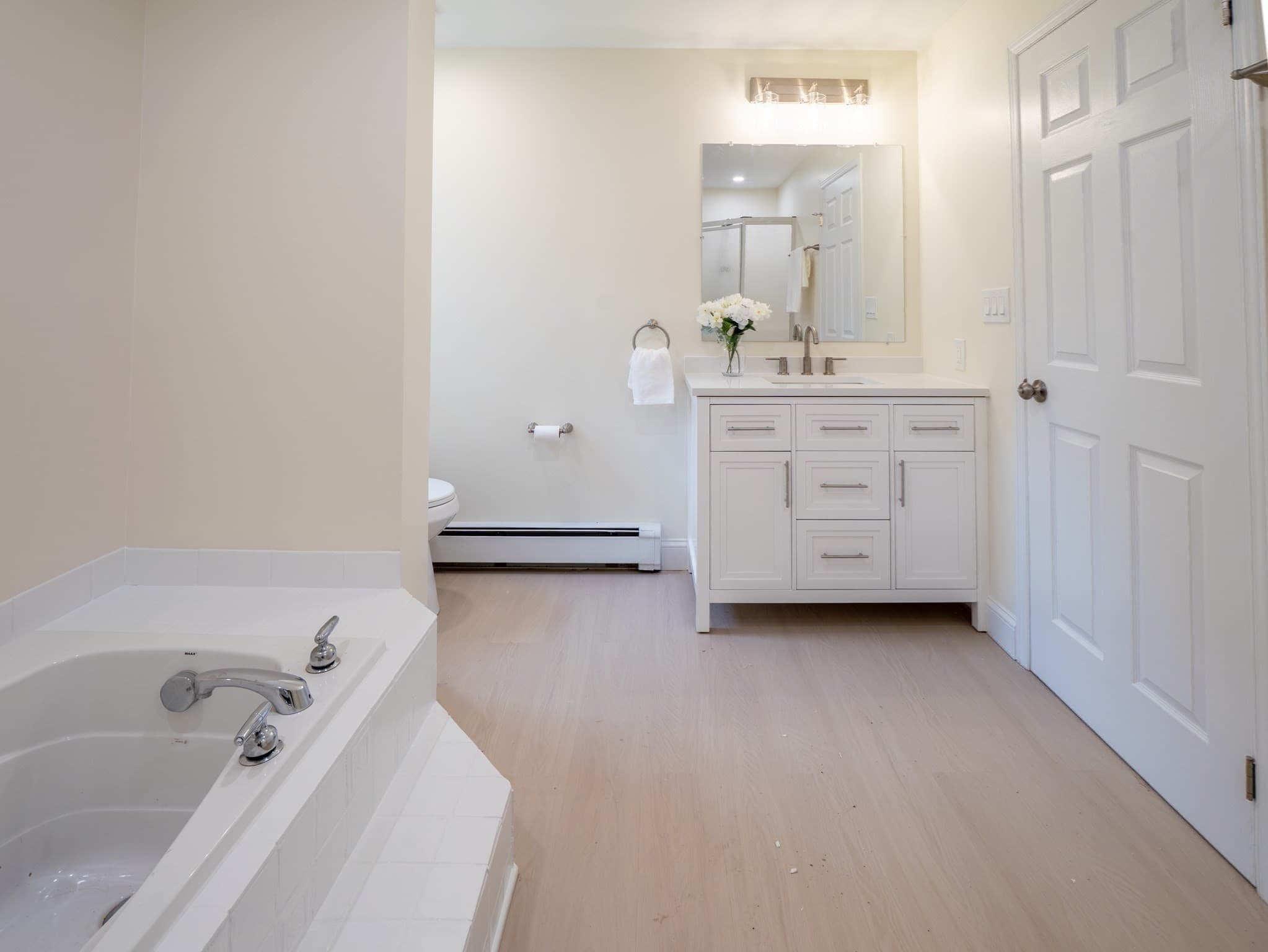Single Family Residence at 215 Ashumet Rd, Mashpee MA 02649, Mashpee, photo 20 of 36