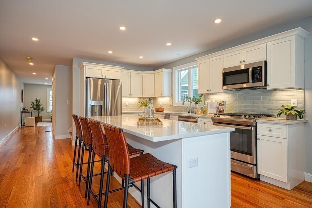 Condominium at 64R Brattle Street # 1, Arlington MA 02474, Arlington, photo 6 of 31