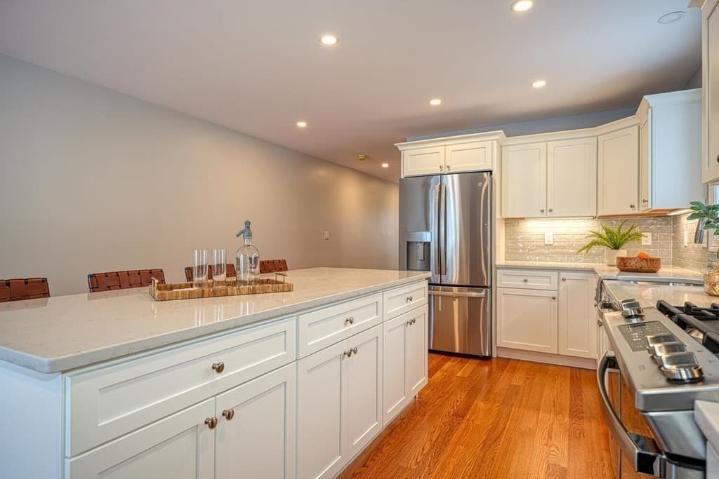 Condominium at 64R Brattle Street # 1, Arlington MA 02474, Arlington, photo 7 of 31