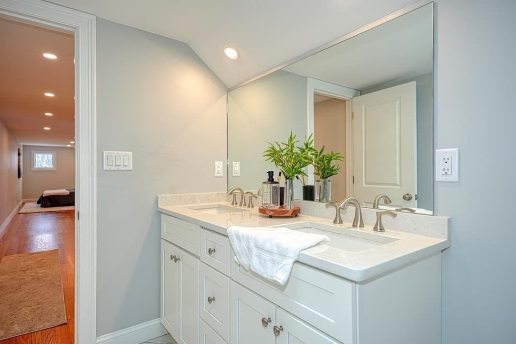 Condominium at 64R Brattle Street # 1, Arlington MA 02474, Arlington, photo 19 of 31