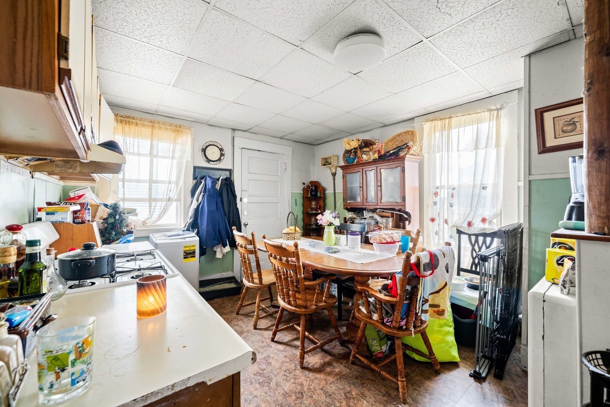3 Family at 1384-1386 Gorham St, Lowell MA 01852, Lowell, photo 22 of 41