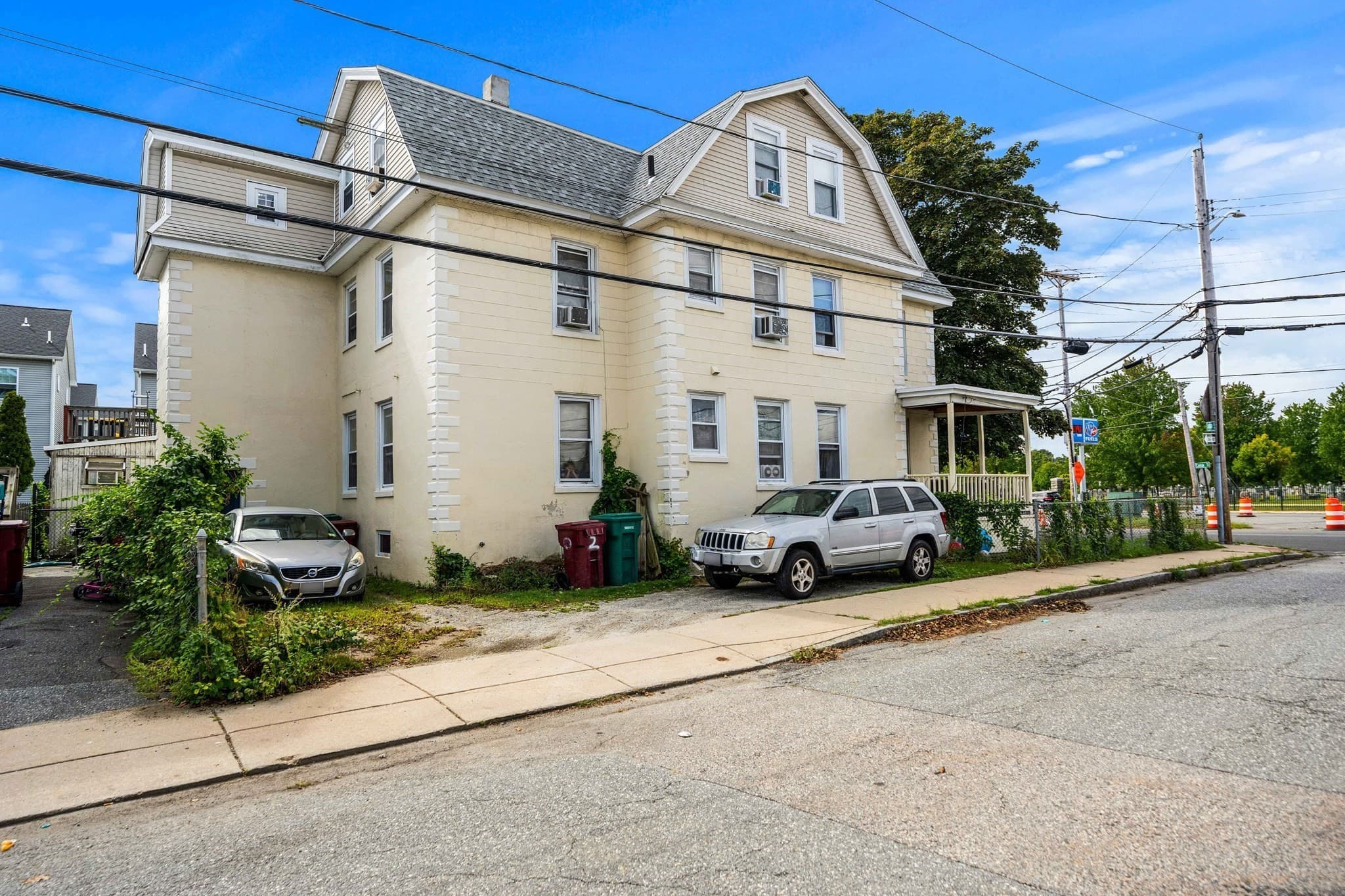 3 Family at 1384-1386 Gorham St, Lowell MA 01852, Lowell, photo 3 of 41