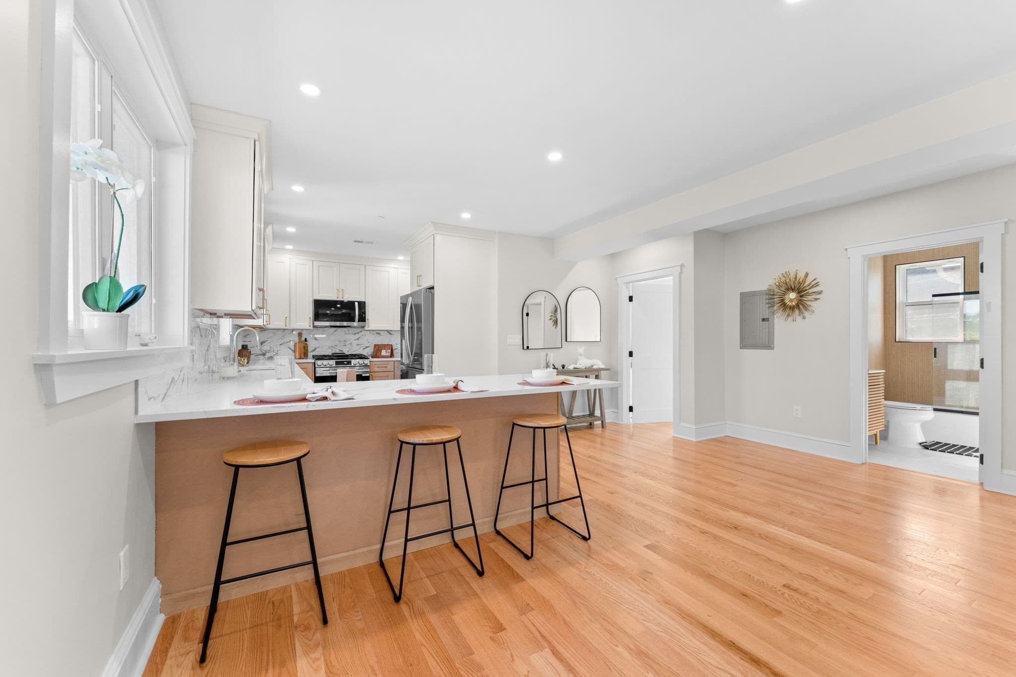194 Washington Ave # 3, Winthrop MA 02152