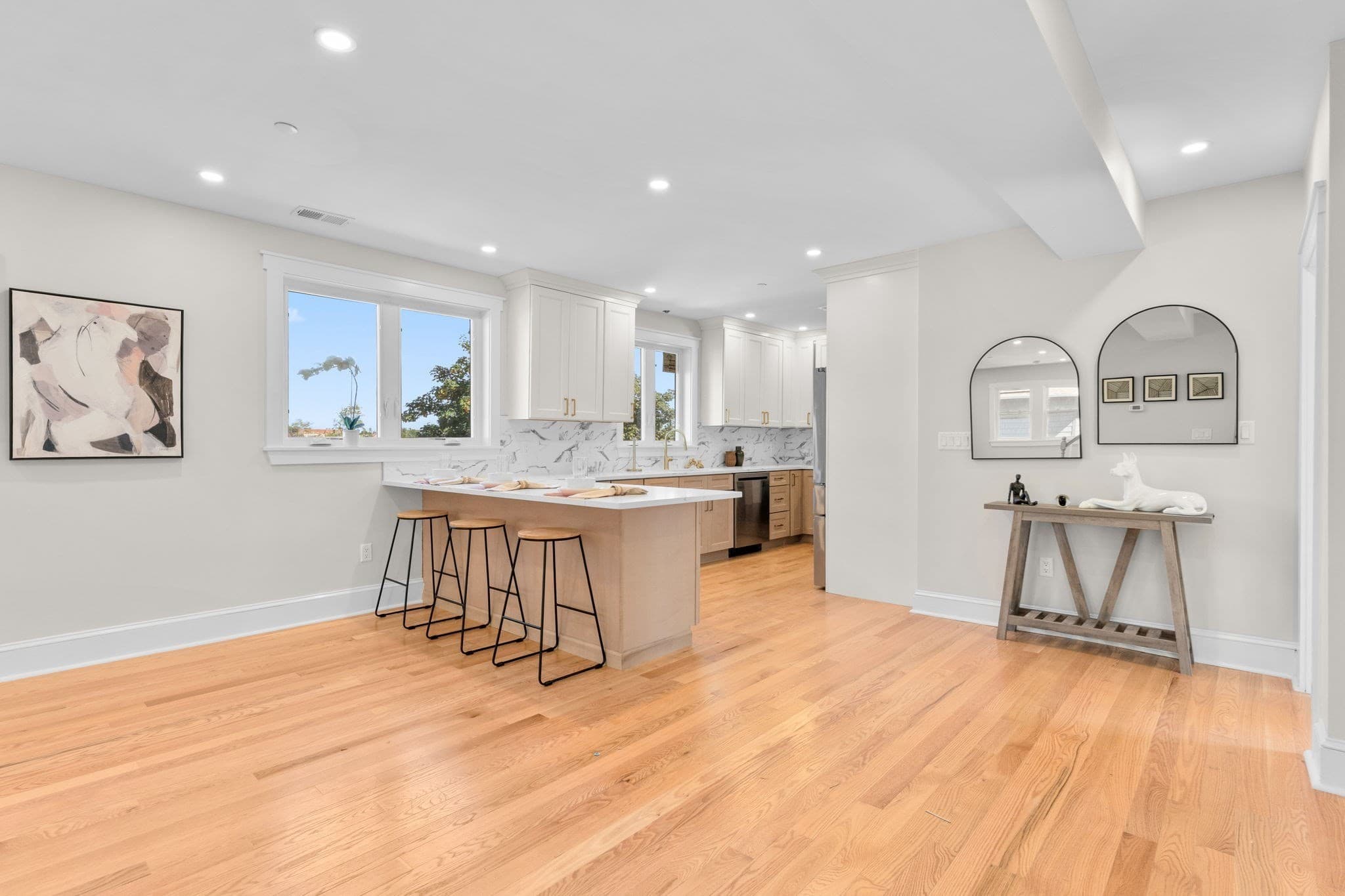 Condominium at 194 Washington Ave # 3, Winthrop MA 02152, Winthrop, photo 10 of 27