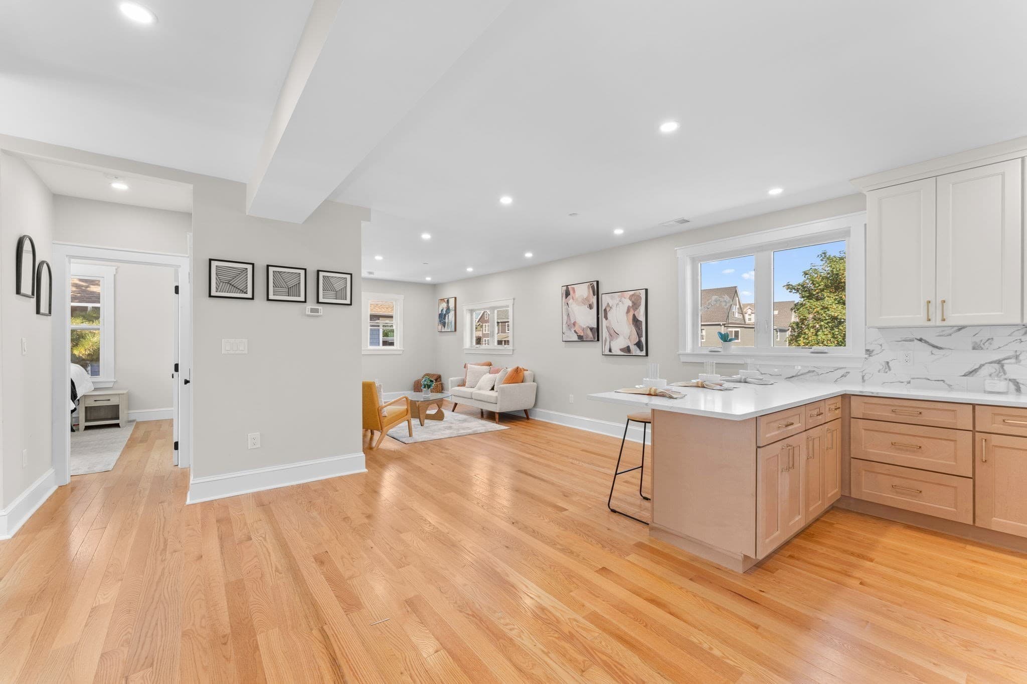 Condominium at 194 Washington Ave # 3, Winthrop MA 02152, Winthrop, photo 4 of 27