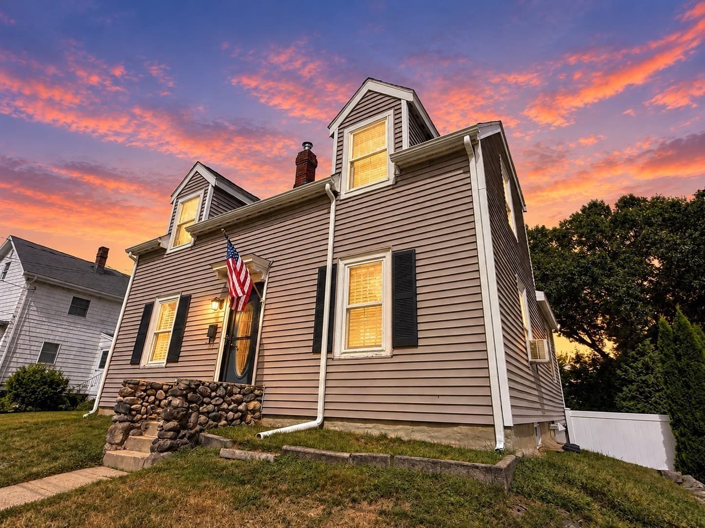 Single Family Residence at 20 Herbert St, Wakefield MA 01880, Wakefield, photo 2 of 35