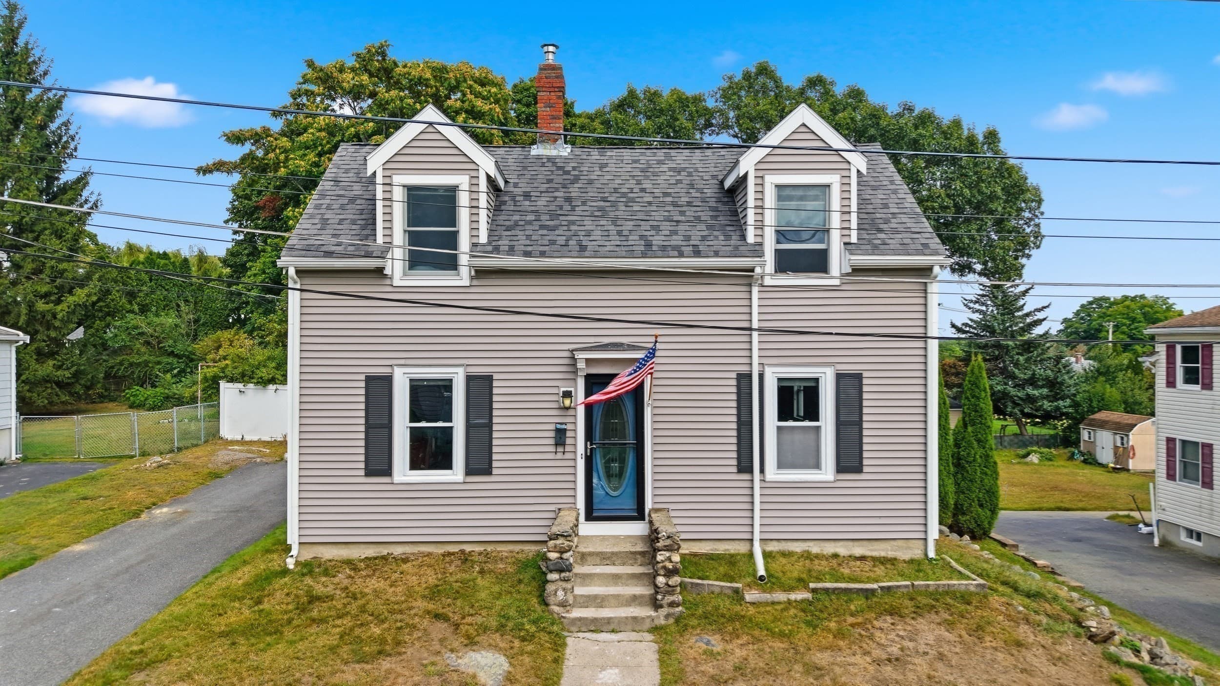 Single Family Residence at 20 Herbert St, Wakefield MA 01880, Wakefield, photo 3 of 35