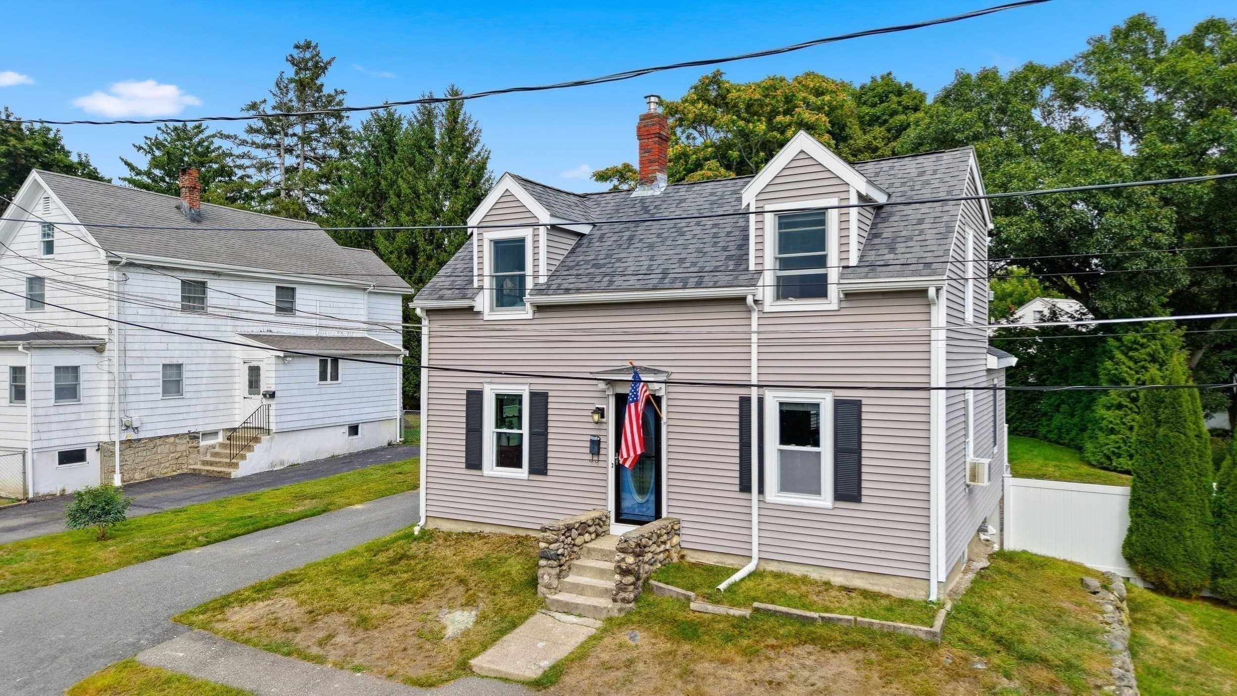 Single Family Residence at 20 Herbert St, Wakefield MA 01880, Wakefield, photo 5 of 35