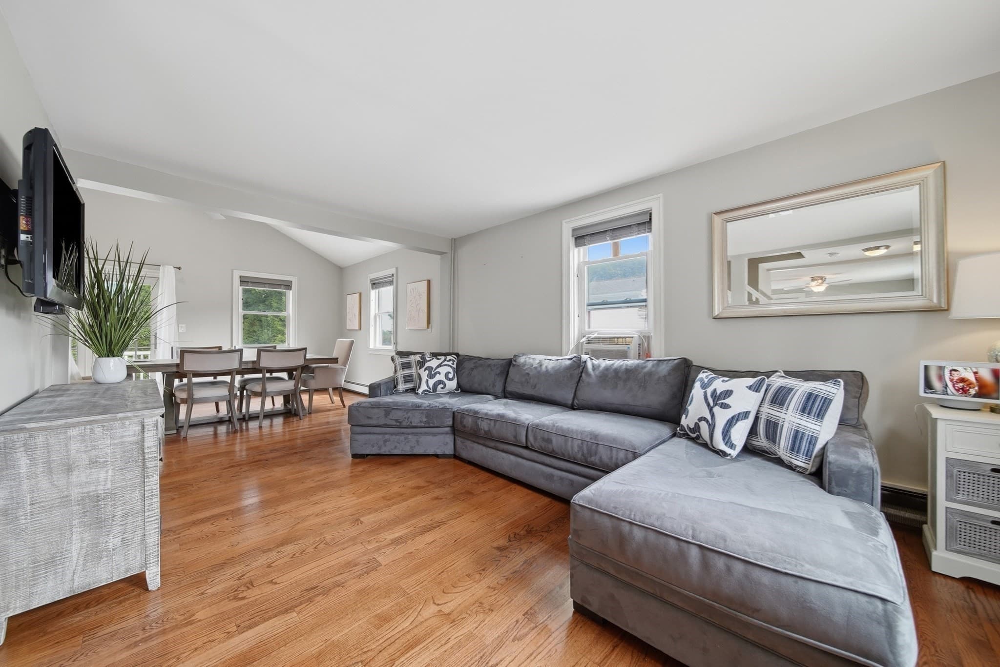Single Family Residence at 20 Herbert St, Wakefield MA 01880, Wakefield, photo 9 of 35