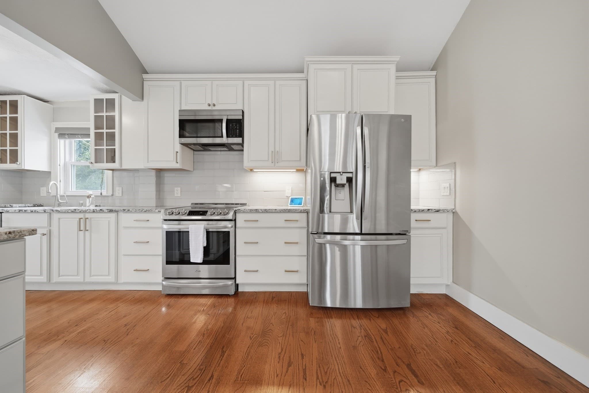 Single Family Residence at 20 Herbert St, Wakefield MA 01880, Wakefield, photo 11 of 35