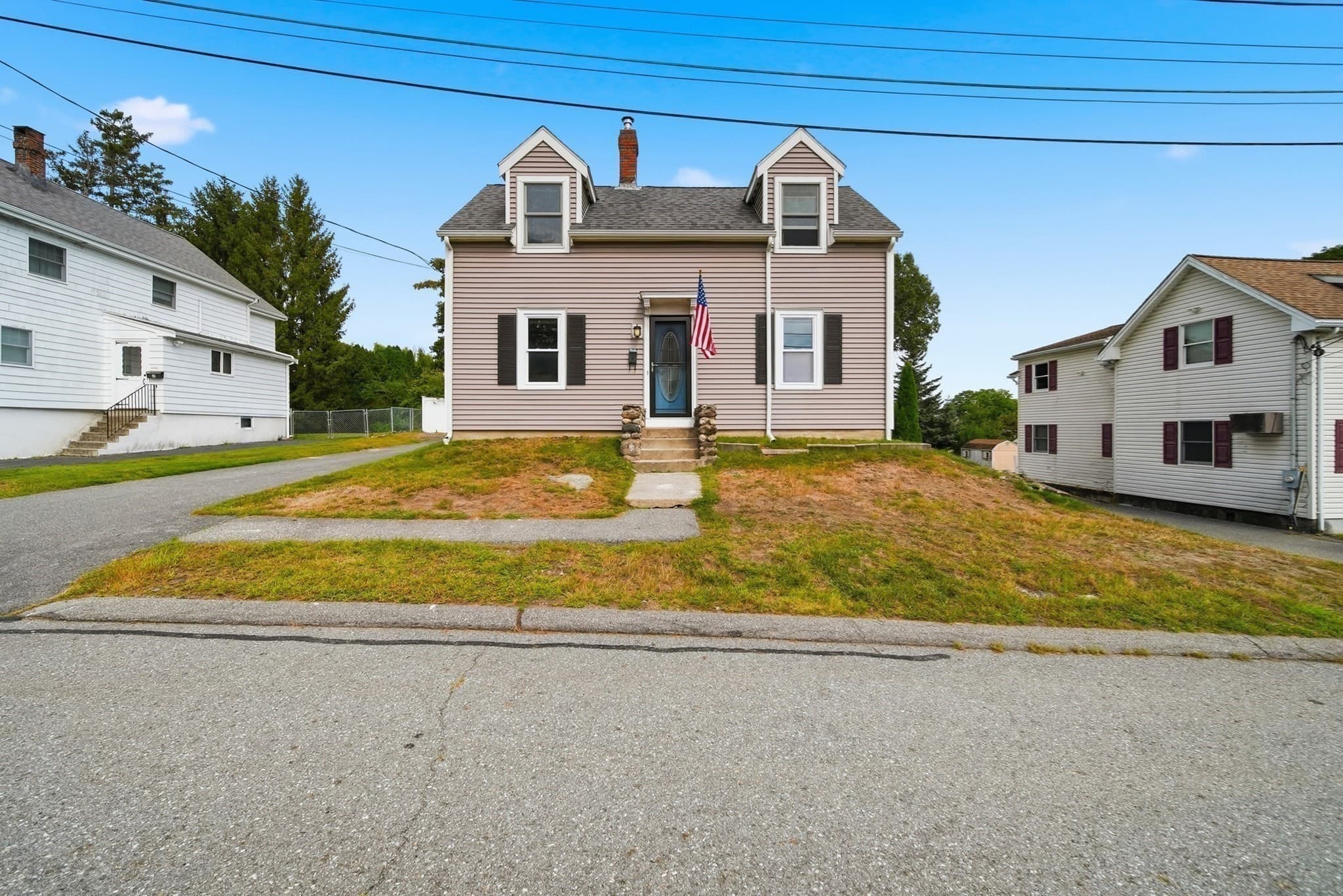 Single Family Residence at 20 Herbert St, Wakefield MA 01880, Wakefield, photo 4 of 35