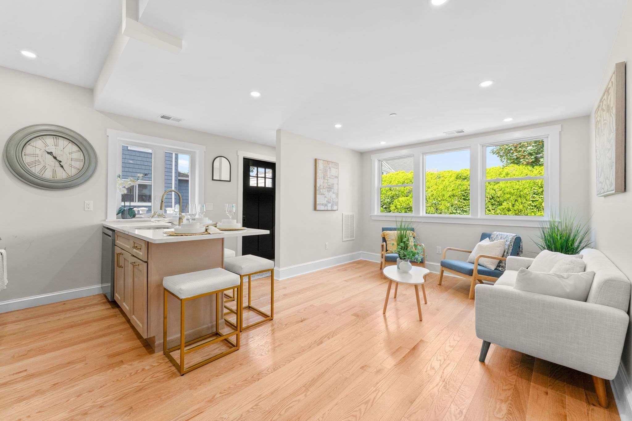 Condominium at 194 Washington Ave # 4, Winthrop MA 02152, Winthrop, photo 6 of 18