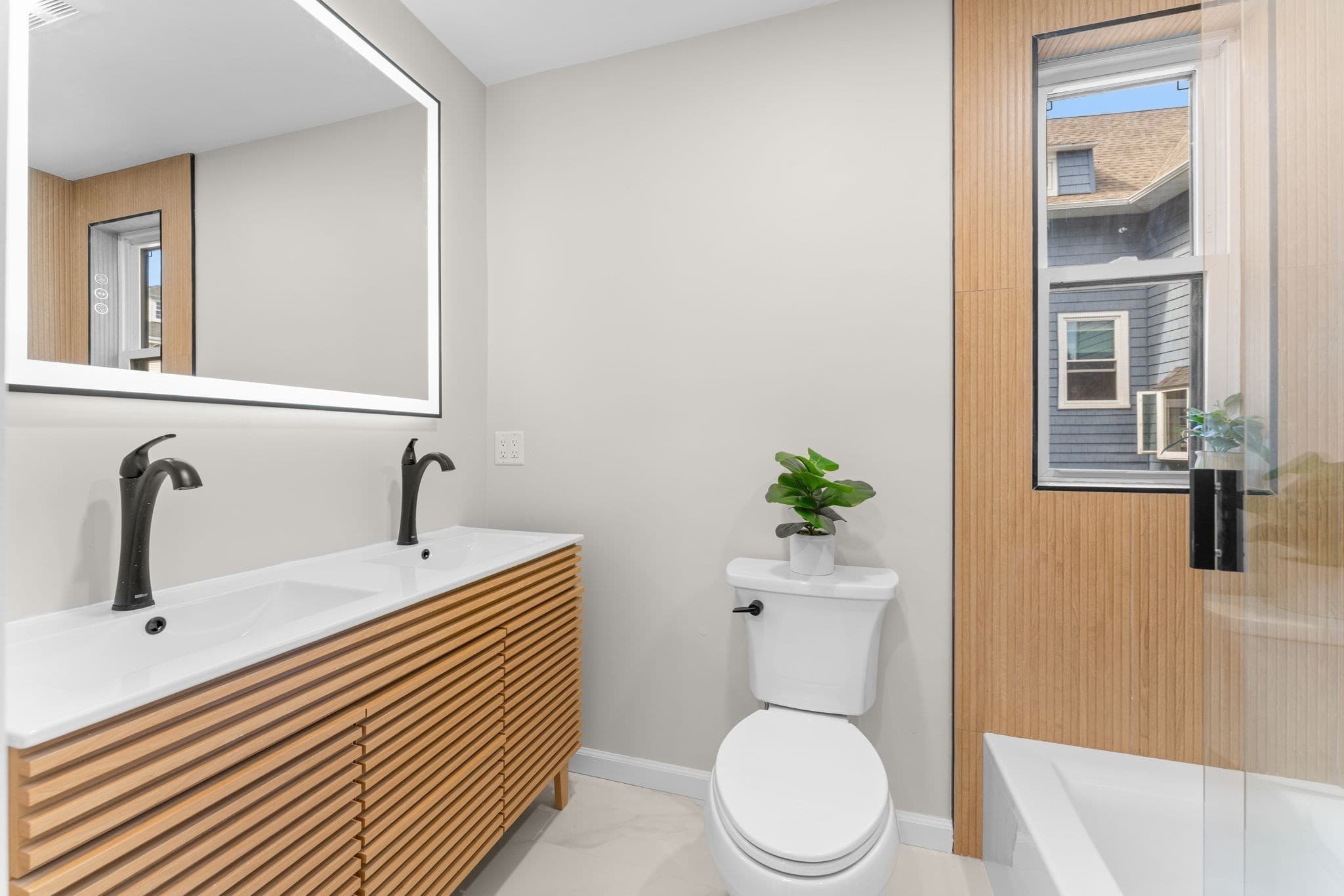 Condominium at 194 Washington Ave # 4, Winthrop MA 02152, Winthrop, photo 12 of 18