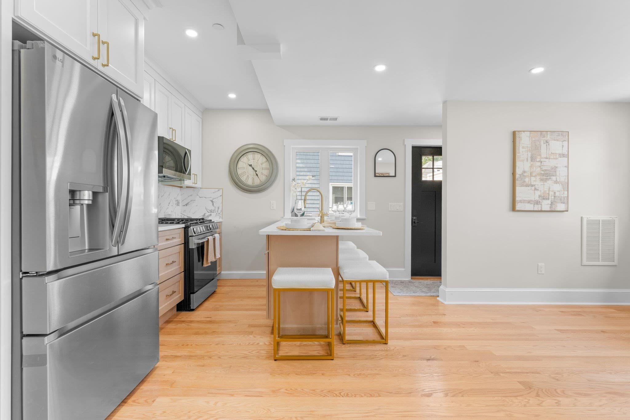 Condominium at 194 Washington Ave # 4, Winthrop MA 02152, Winthrop, photo 9 of 18