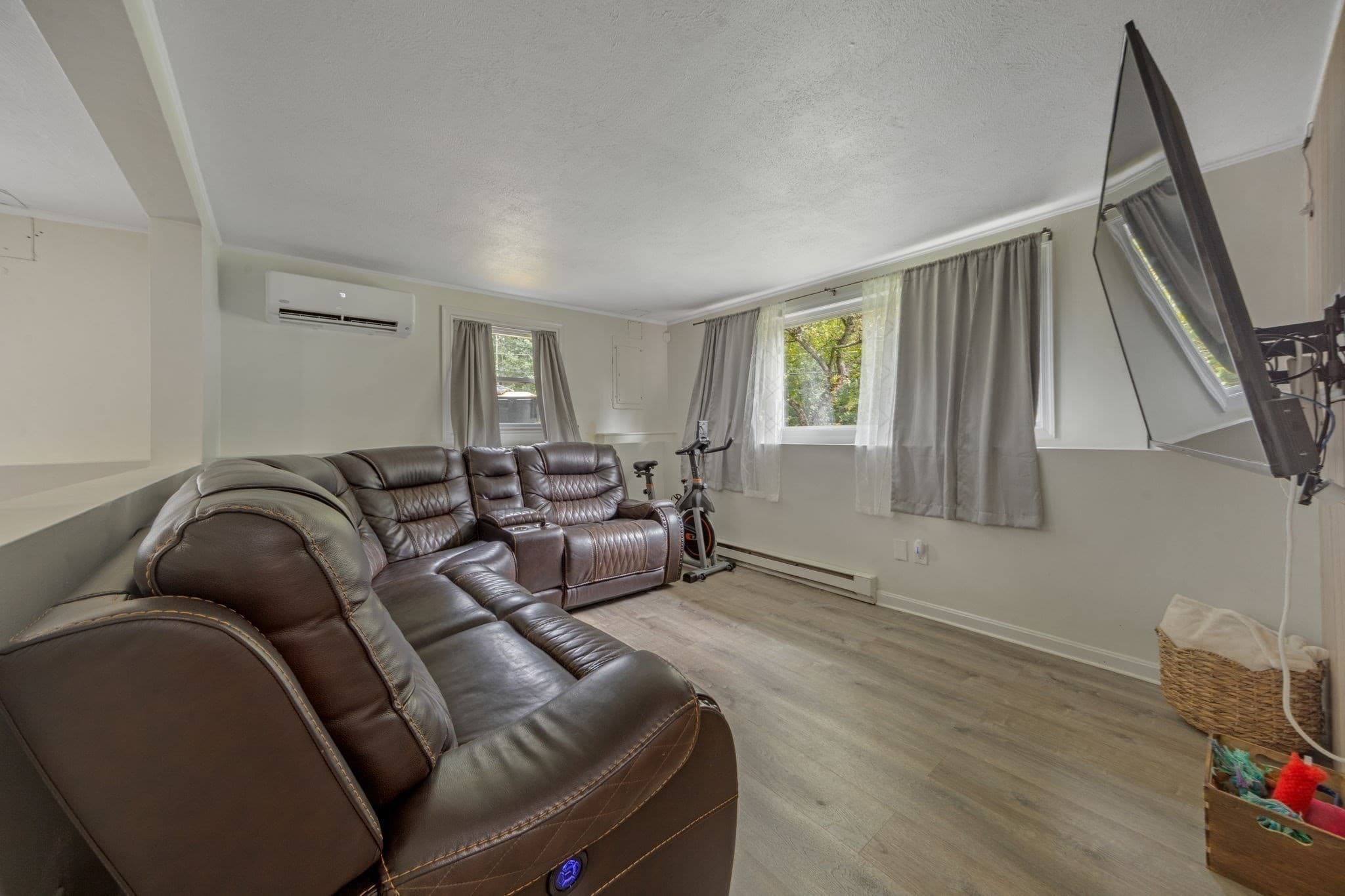 Condominium at 61 Taunton St # 61, Bellingham MA 02019, Bellingham, photo 5 of 31
