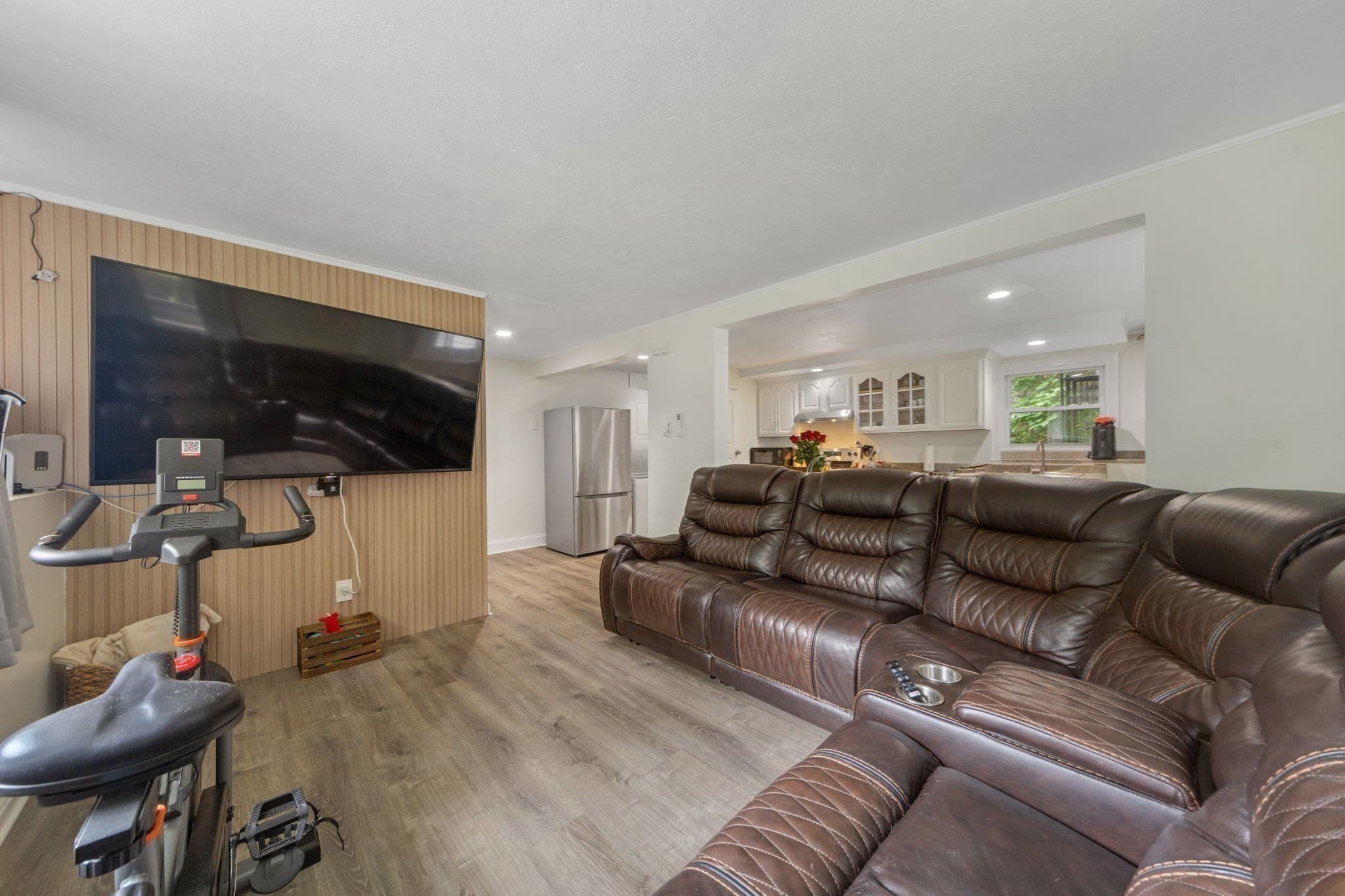 Condominium at 61 Taunton St # 61, Bellingham MA 02019, Bellingham, photo 4 of 31