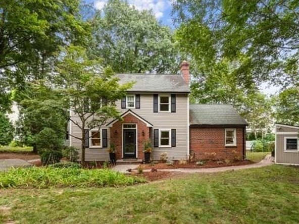 Single Family Residence at 282 Lowell Street, Lexington MA 02420, Lexington, photo 2 of 21