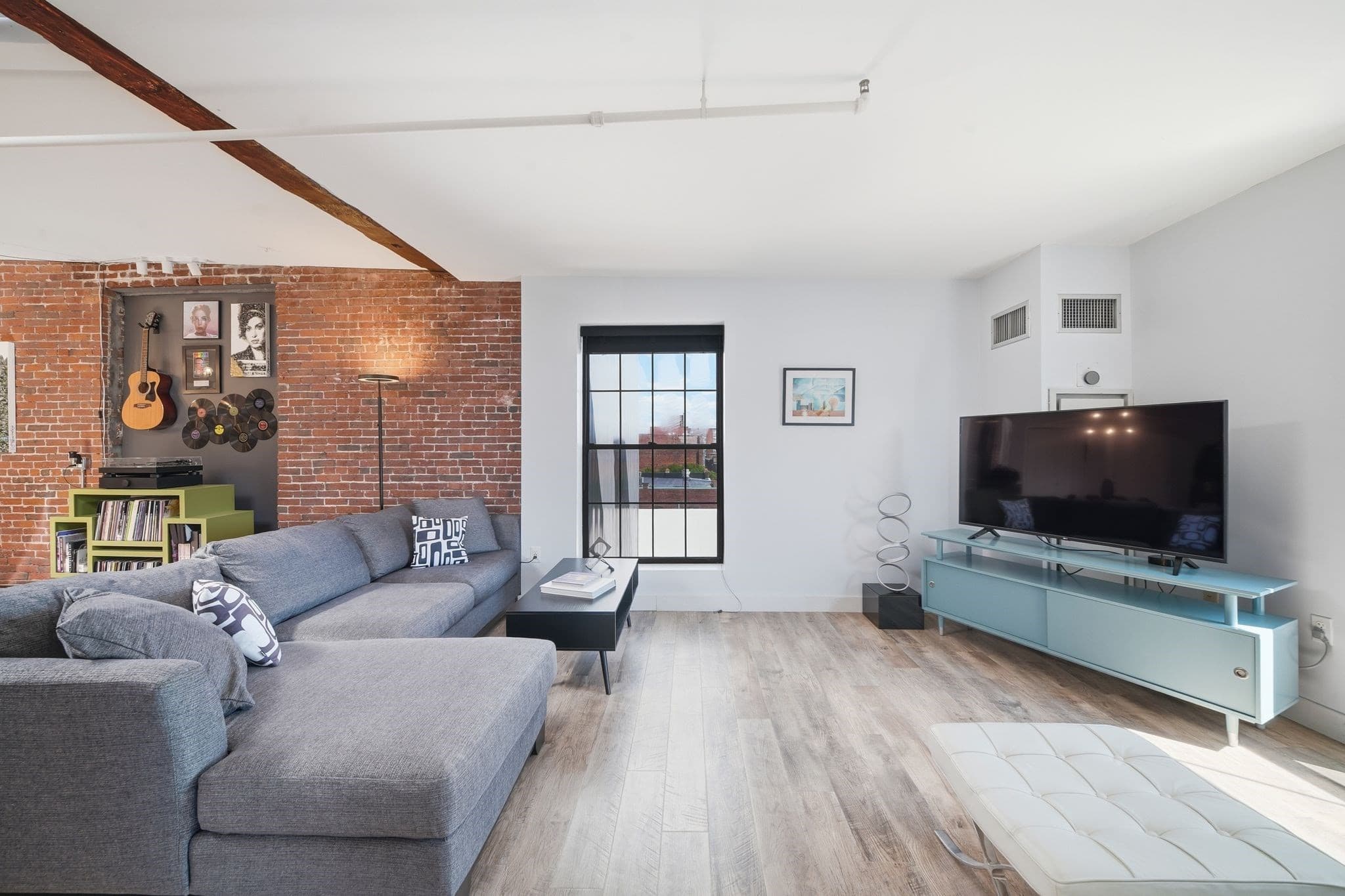 Condominium at 172 Middle St # 501, Lowell MA 01852, Lowell, photo 17 of 31