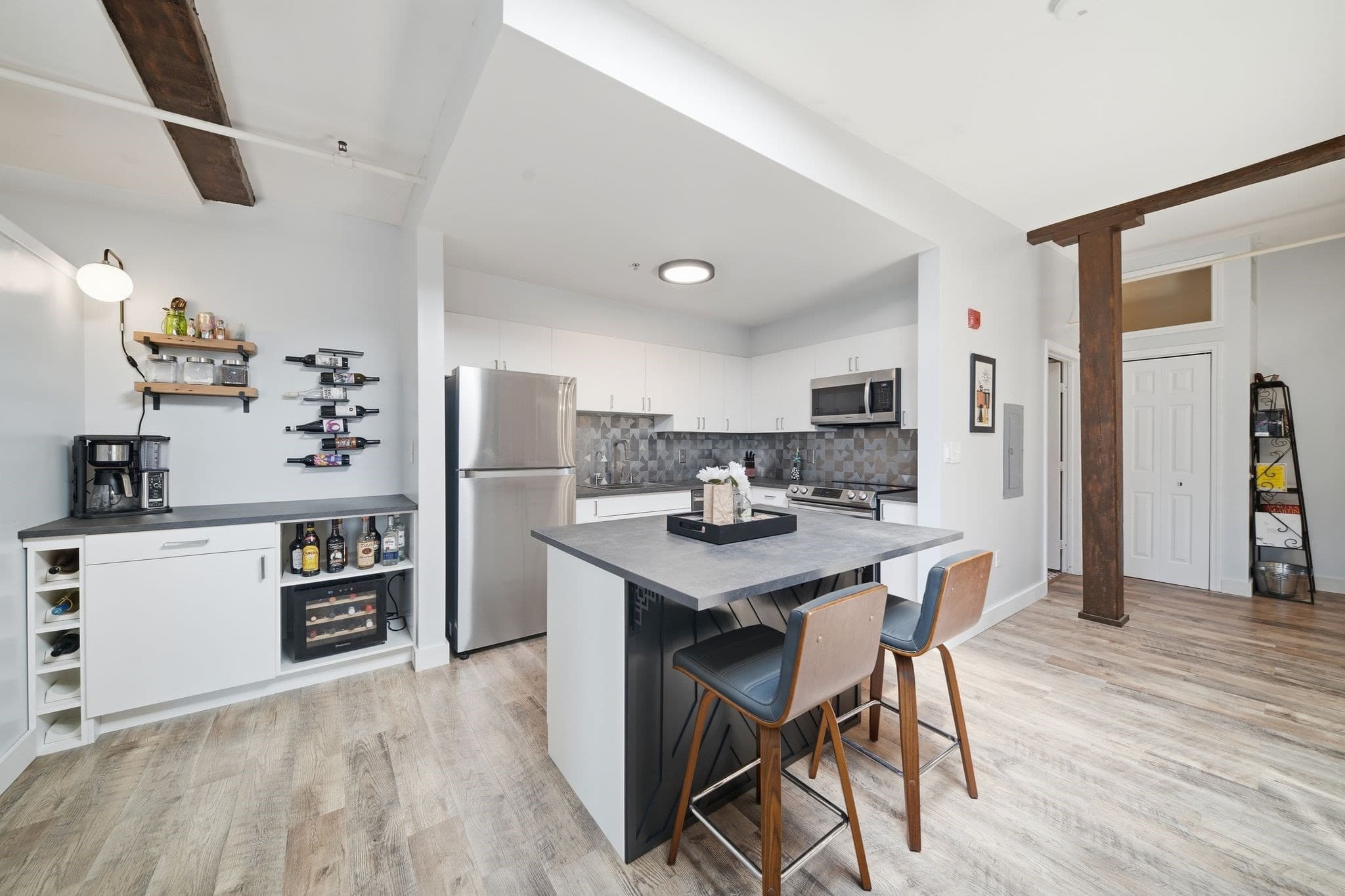 Condominium at 172 Middle St # 501, Lowell MA 01852, Lowell, photo 9 of 31