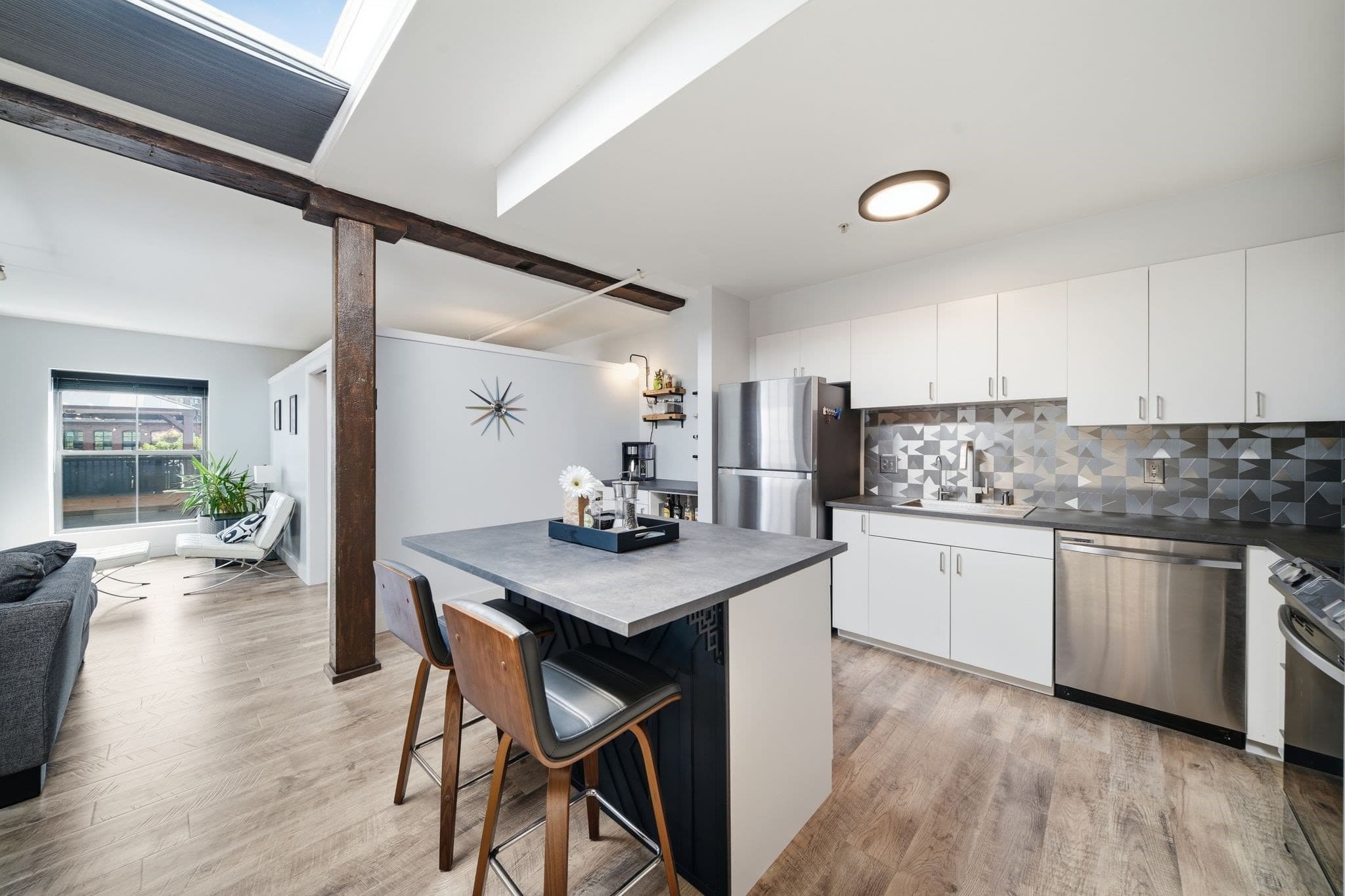 Condominium at 172 Middle St # 501, Lowell MA 01852, Lowell, photo 10 of 31