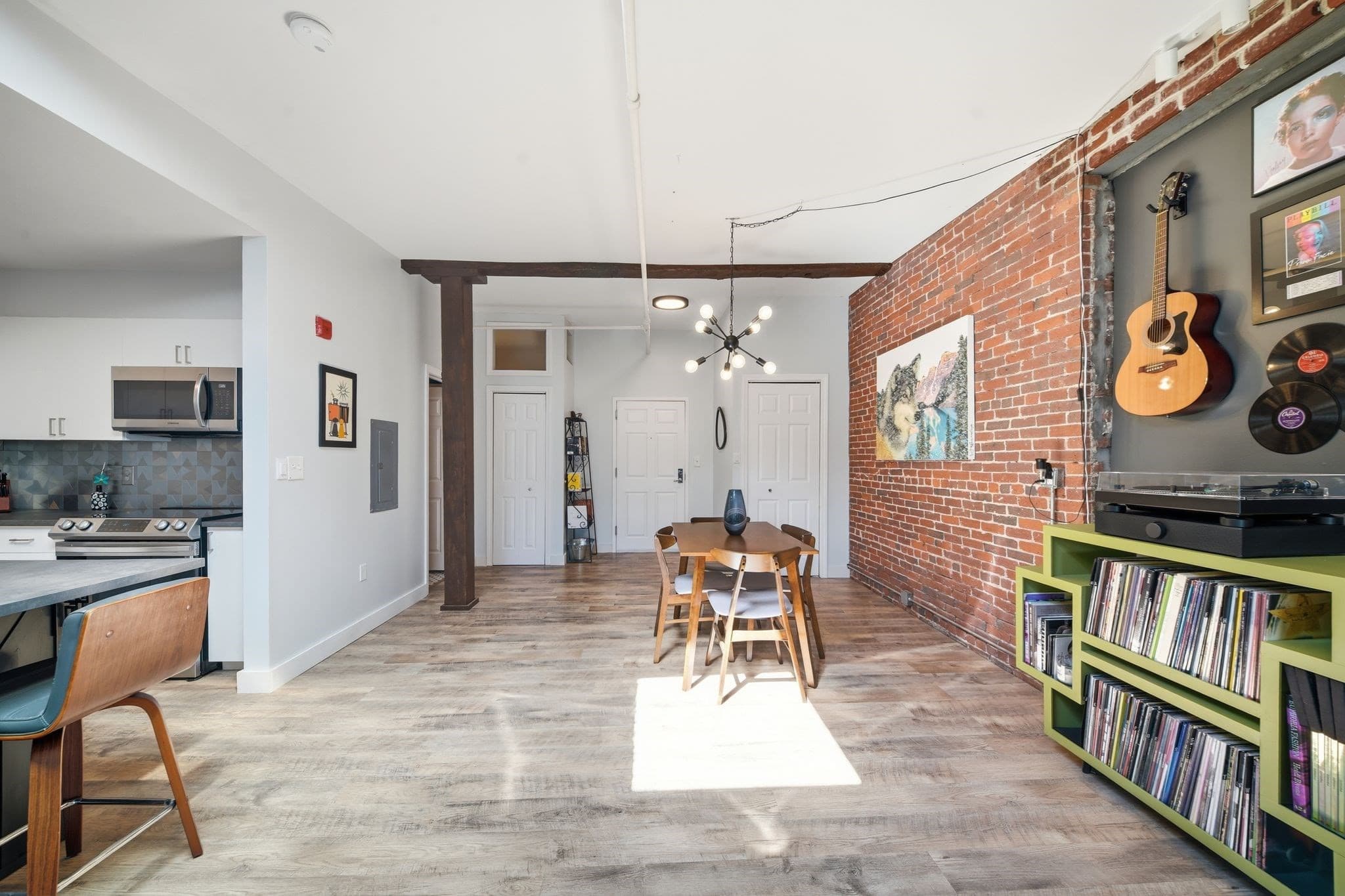 Condominium at 172 Middle St # 501, Lowell MA 01852, Lowell, photo 8 of 31