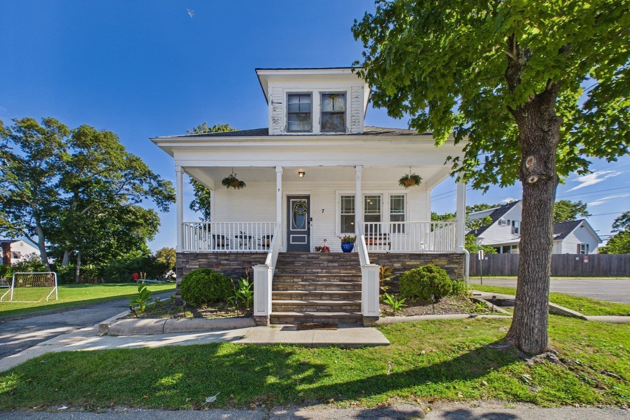 Single Family Residence at 7 Coolidge St, Dartmouth MA 02748, Dartmouth, photo 3 of 24