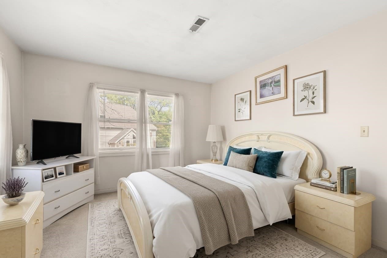 Condominium at 15 Marion St # F, Boston MA 02131, Boston, photo 9 of 21