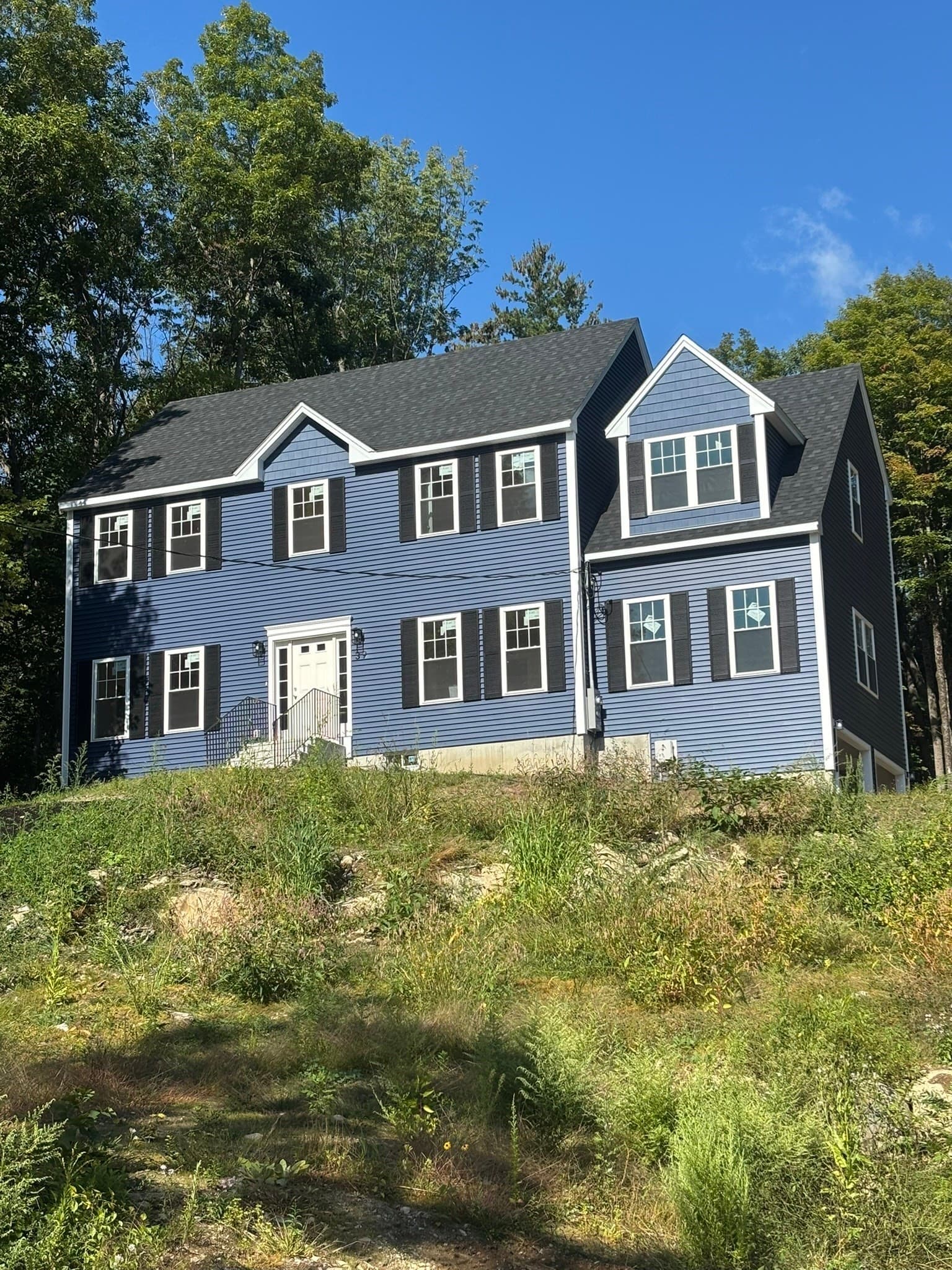 Single Family Residence at 39 Hosmer St, West Boylston MA 01583, West Boylston, photo 2 of 25