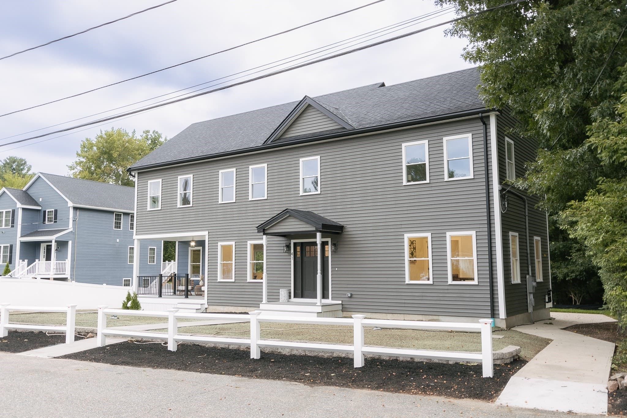 Single Family Residence at 41 Morse Ave, Wilmington MA 01887, Wilmington, photo 3 of 42