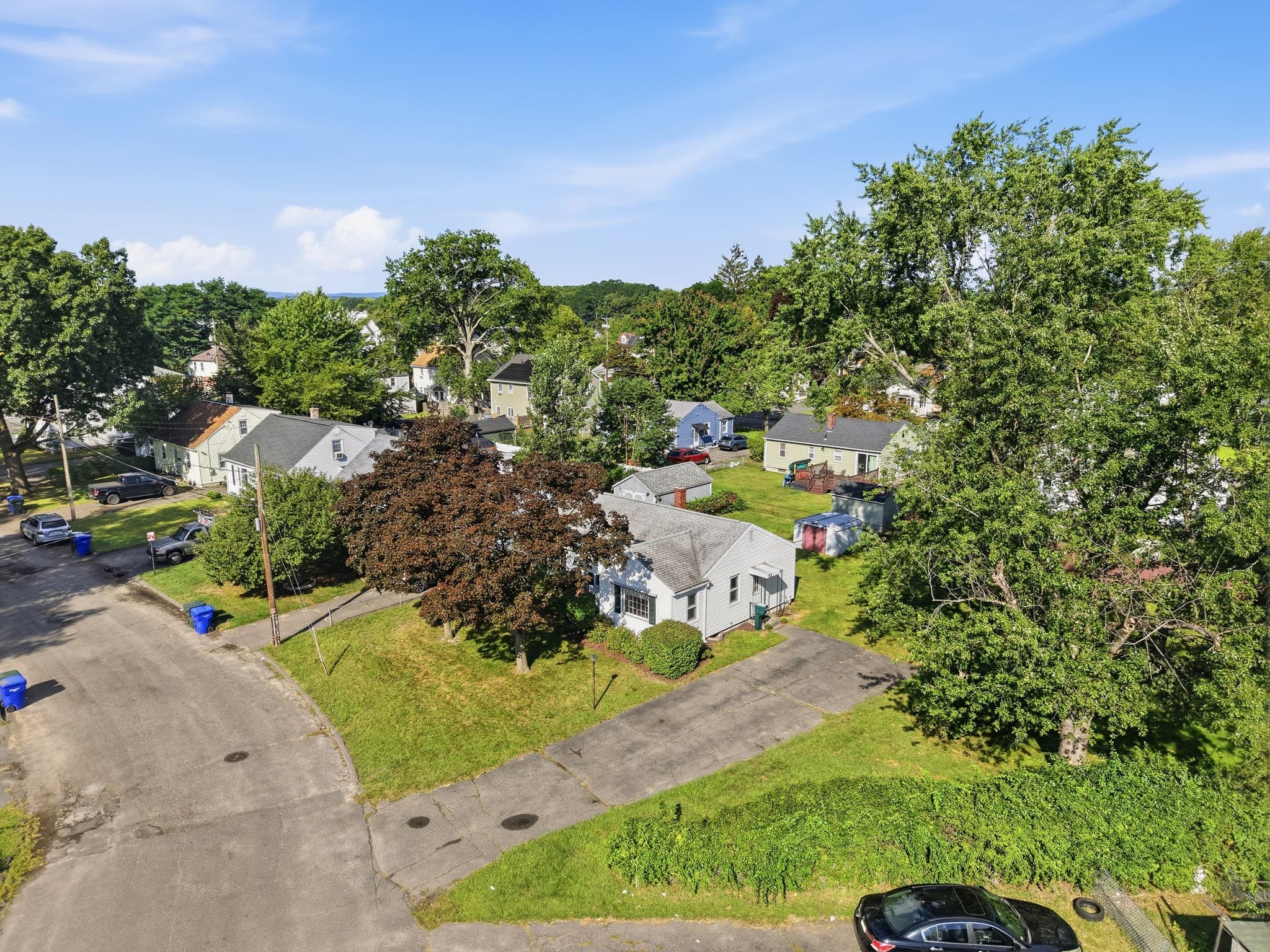 Single Family Residence at 30 French St, Springfield MA 01104, Springfield, photo 34 of 38