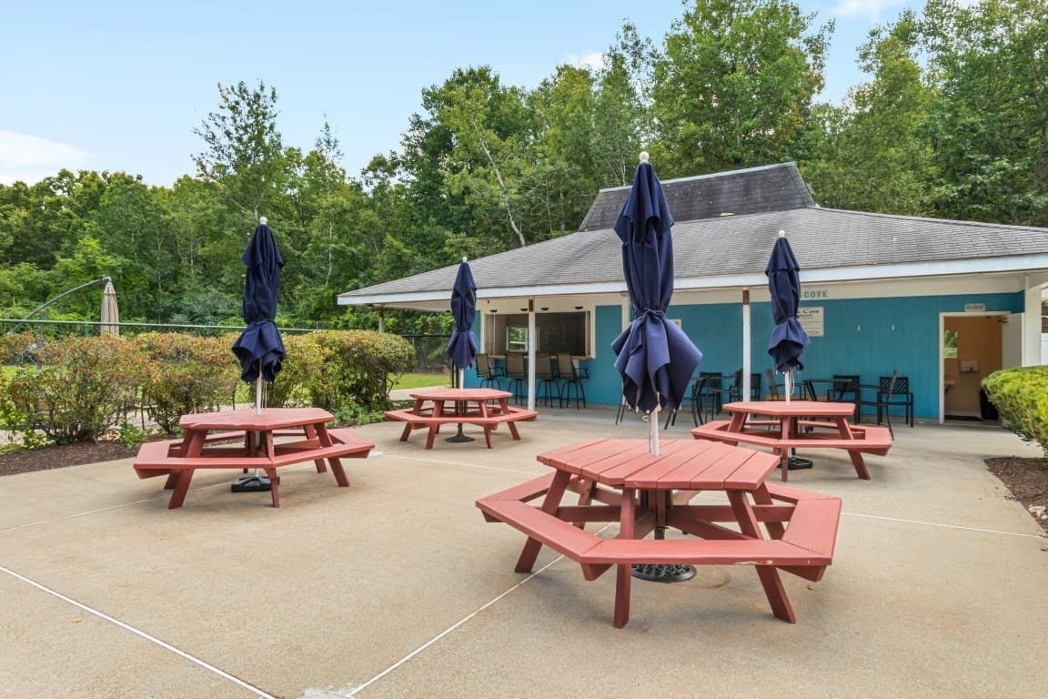 Condominium at 2 Beals Cove Rd # K, Hingham MA 02043, Hingham, photo 14 of 19