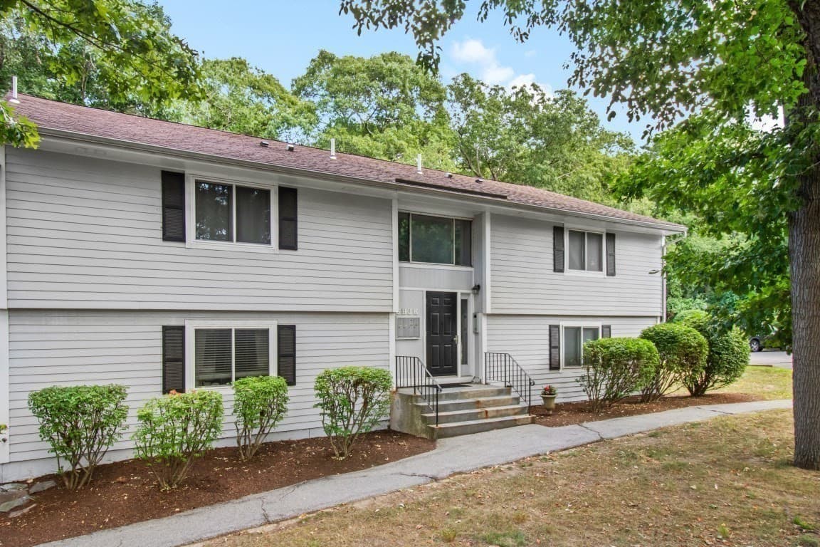 Condominium at 2 Beals Cove Rd # K, Hingham MA 02043, Hingham, photo 18 of 19