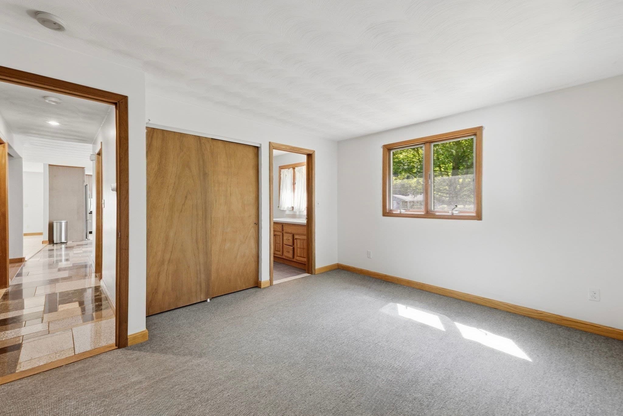 Single Family Residence at 27 Ansie Road, Chelmsford MA 01824, Chelmsford, photo 13 of 34